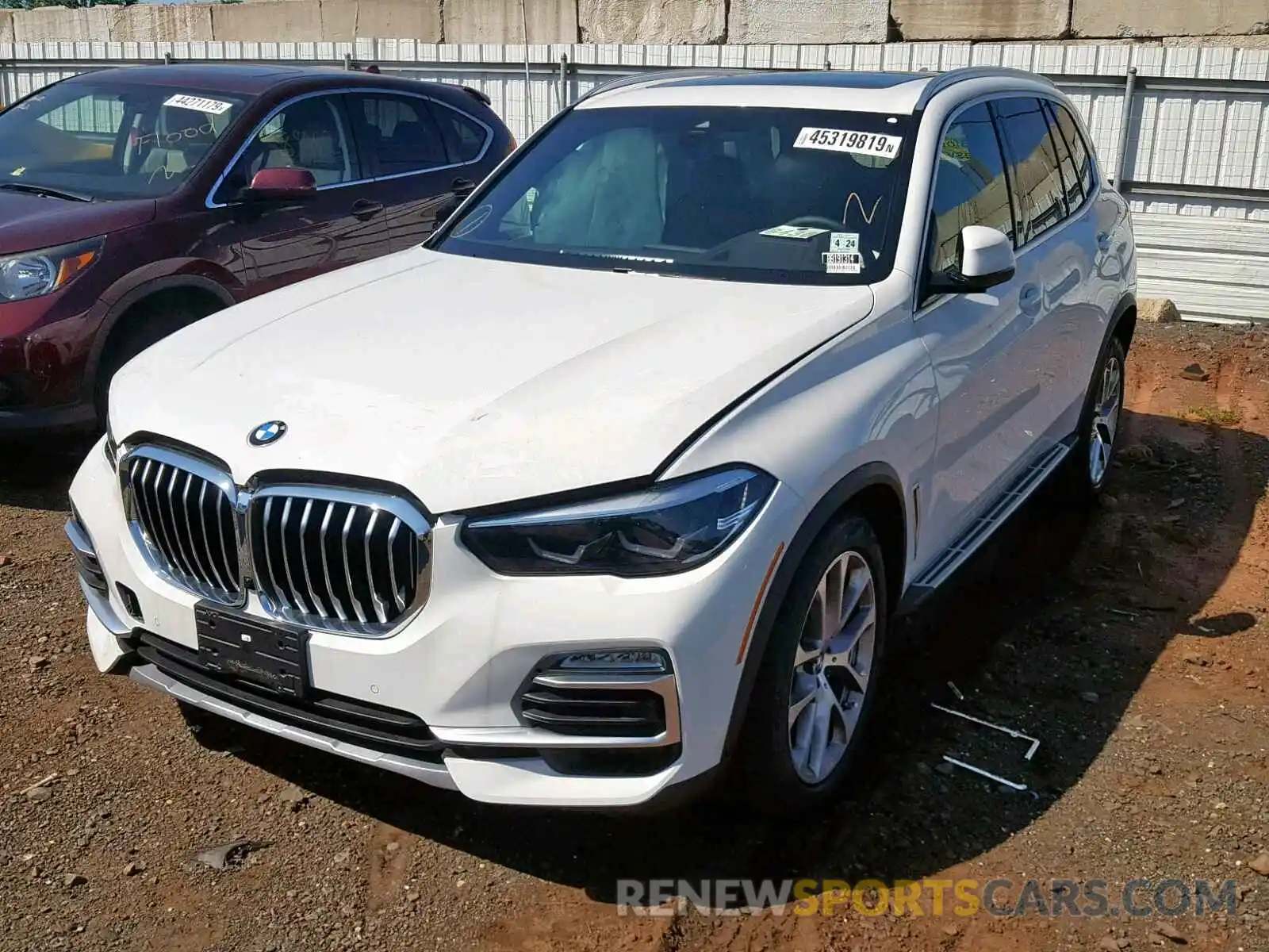 2 Photograph of a damaged car 5UXCR6C50KLL13885 BMW X5 XDRIVE4 2019