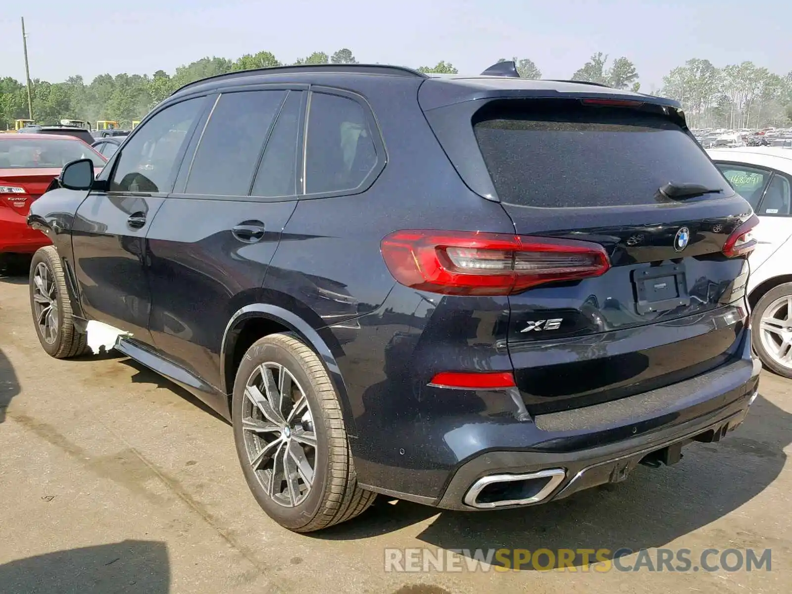 3 Photograph of a damaged car 5UXCR6C51KLK86194 BMW X5 XDRIVE4 2019