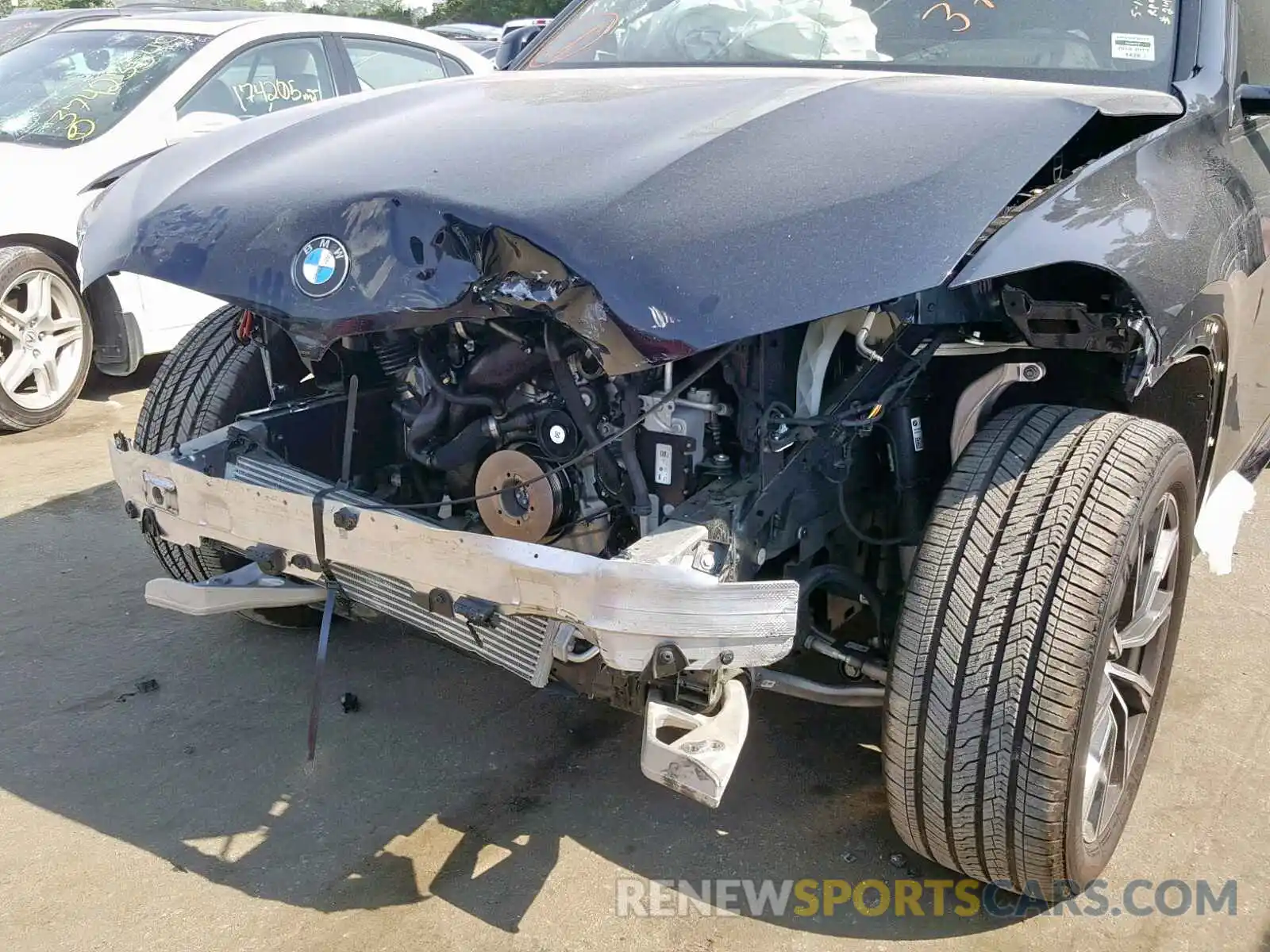 9 Photograph of a damaged car 5UXCR6C51KLK86194 BMW X5 XDRIVE4 2019