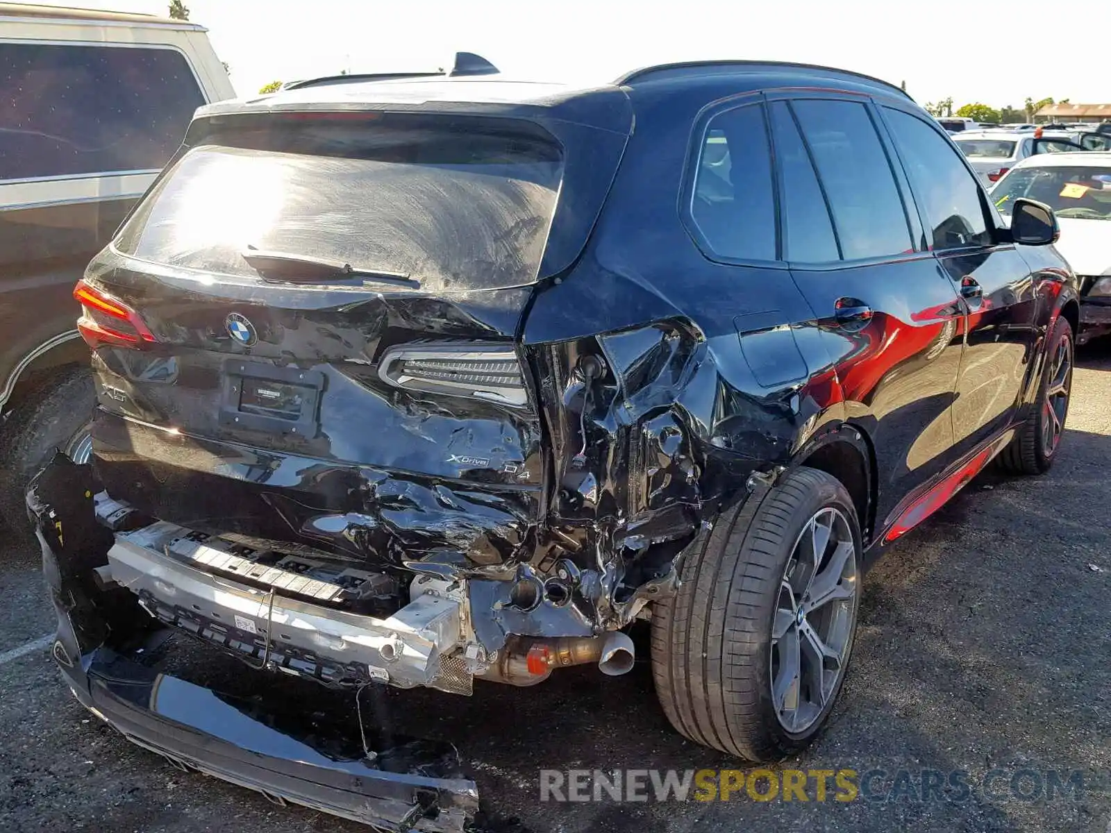 3 Photograph of a damaged car 5UXCR6C52KLK79500 BMW X5 XDRIVE4 2019