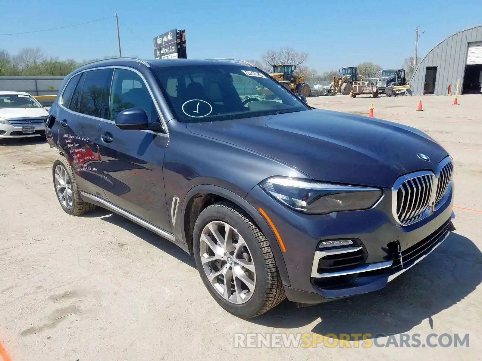 1 Photograph of a damaged car 5UXCR6C52KLK79724 BMW X5 XDRIVE4 2019