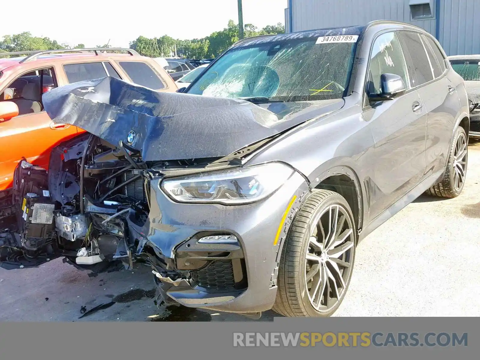 2 Фотография поврежденного автомобиля 5UXCR6C52KLK83840 BMW X5 XDRIVE4 2019