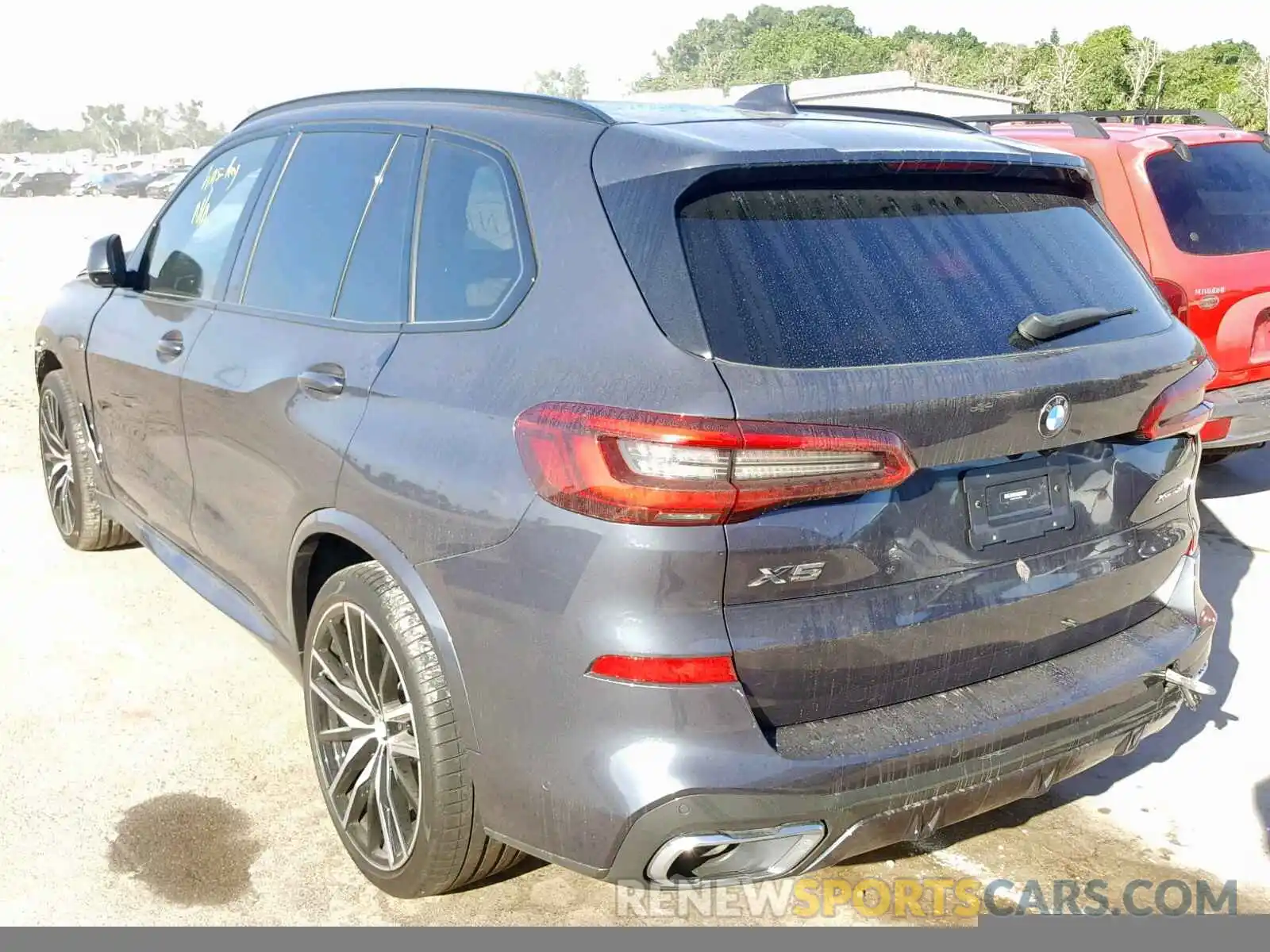 3 Photograph of a damaged car 5UXCR6C52KLK83840 BMW X5 XDRIVE4 2019