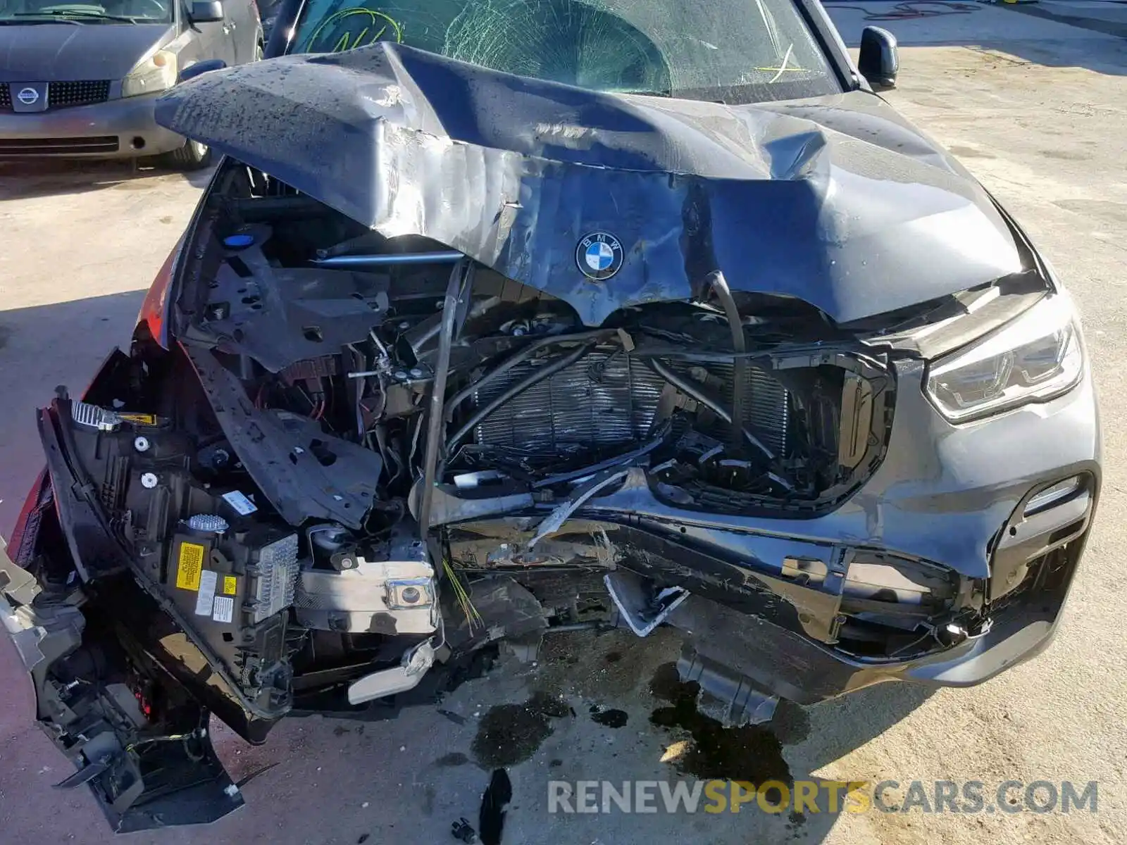 9 Photograph of a damaged car 5UXCR6C52KLK83840 BMW X5 XDRIVE4 2019