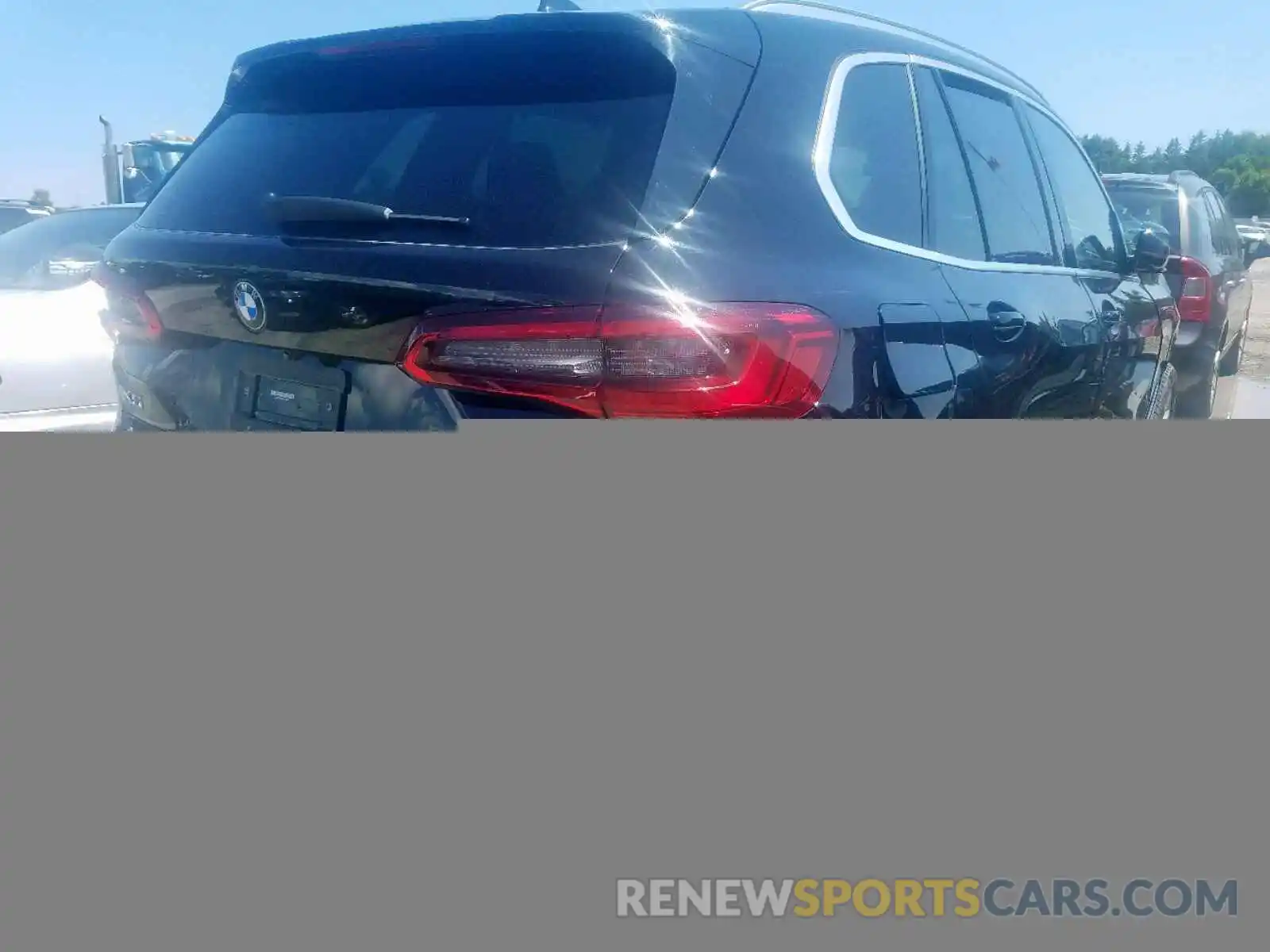 4 Photograph of a damaged car 5UXCR6C53KLK79652 BMW X5 XDRIVE4 2019