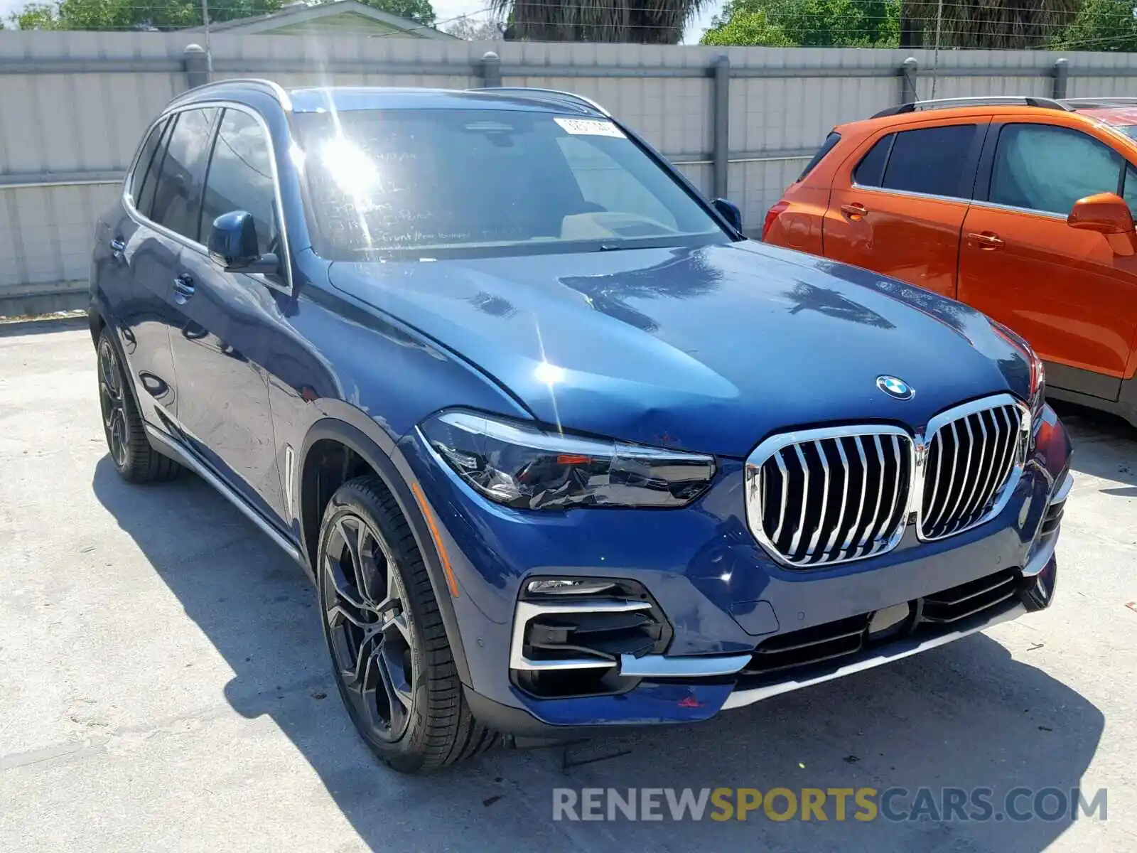 1 Photograph of a damaged car 5UXCR6C53KLK86407 BMW X5 XDRIVE4 2019