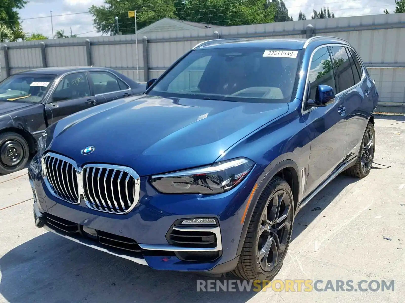 2 Фотография поврежденного автомобиля 5UXCR6C53KLK86407 BMW X5 XDRIVE4 2019