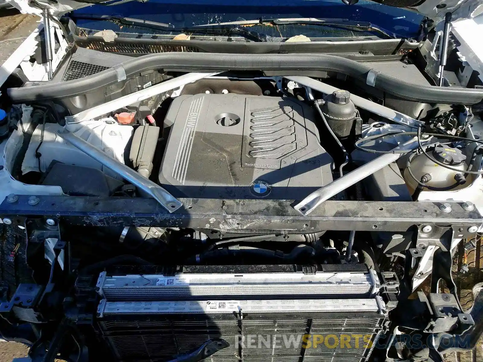 7 Photograph of a damaged car 5UXCR6C53KLL04937 BMW X5 XDRIVE4 2019
