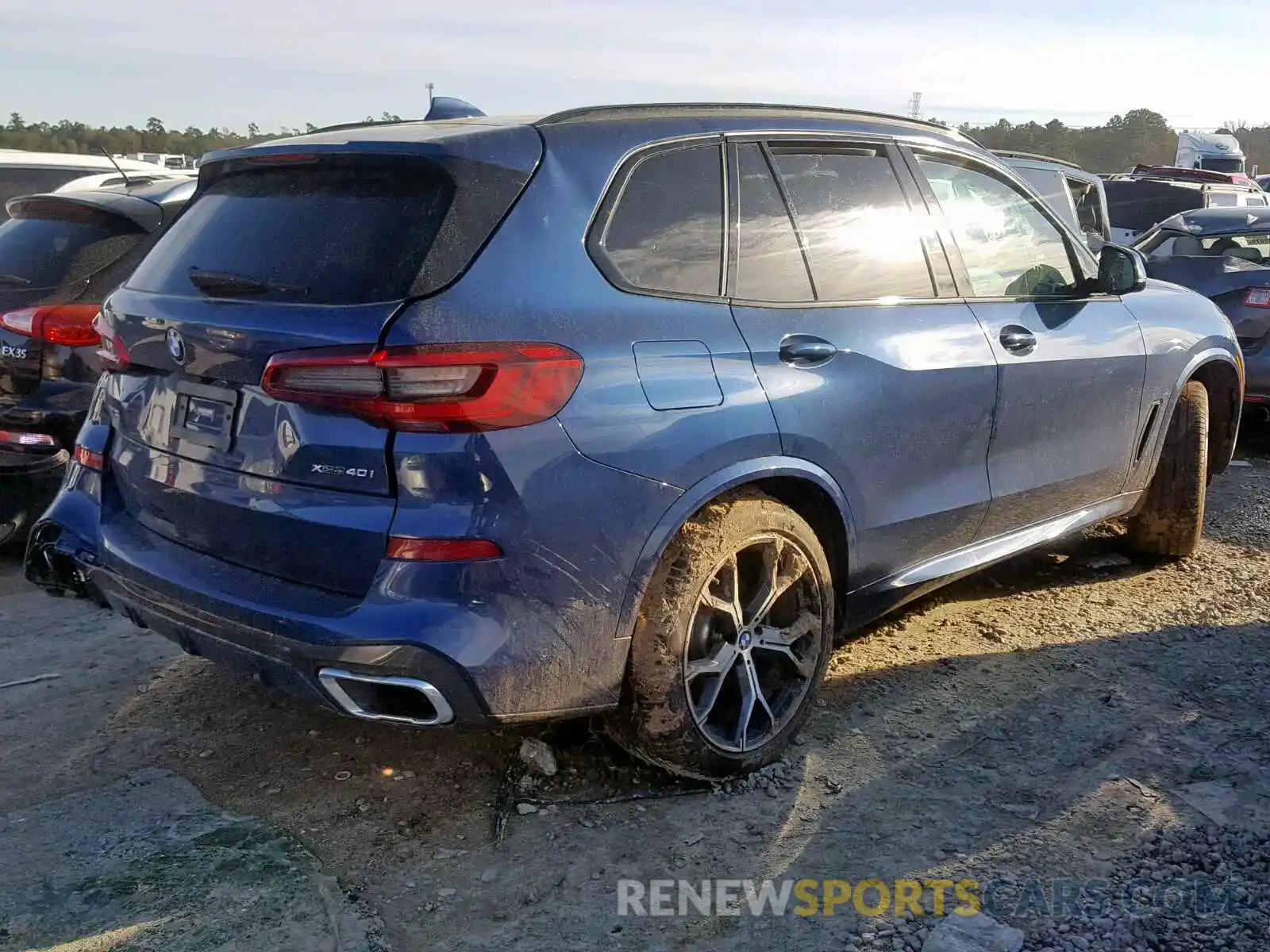 4 Photograph of a damaged car 5UXCR6C53KLL06834 BMW X5 XDRIVE4 2019