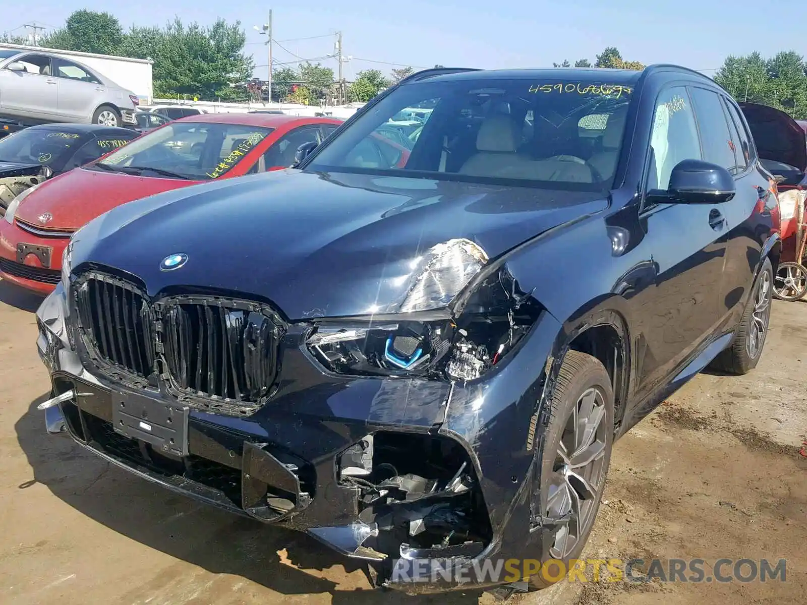 2 Фотография поврежденного автомобиля 5UXCR6C54KLK84441 BMW X5 XDRIVE4 2019