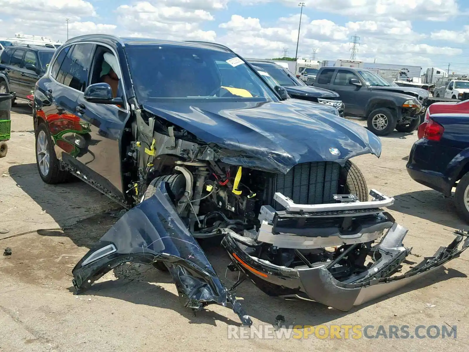 1 Photograph of a damaged car 5UXCR6C58KLK86810 BMW X5 XDRIVE4 2019