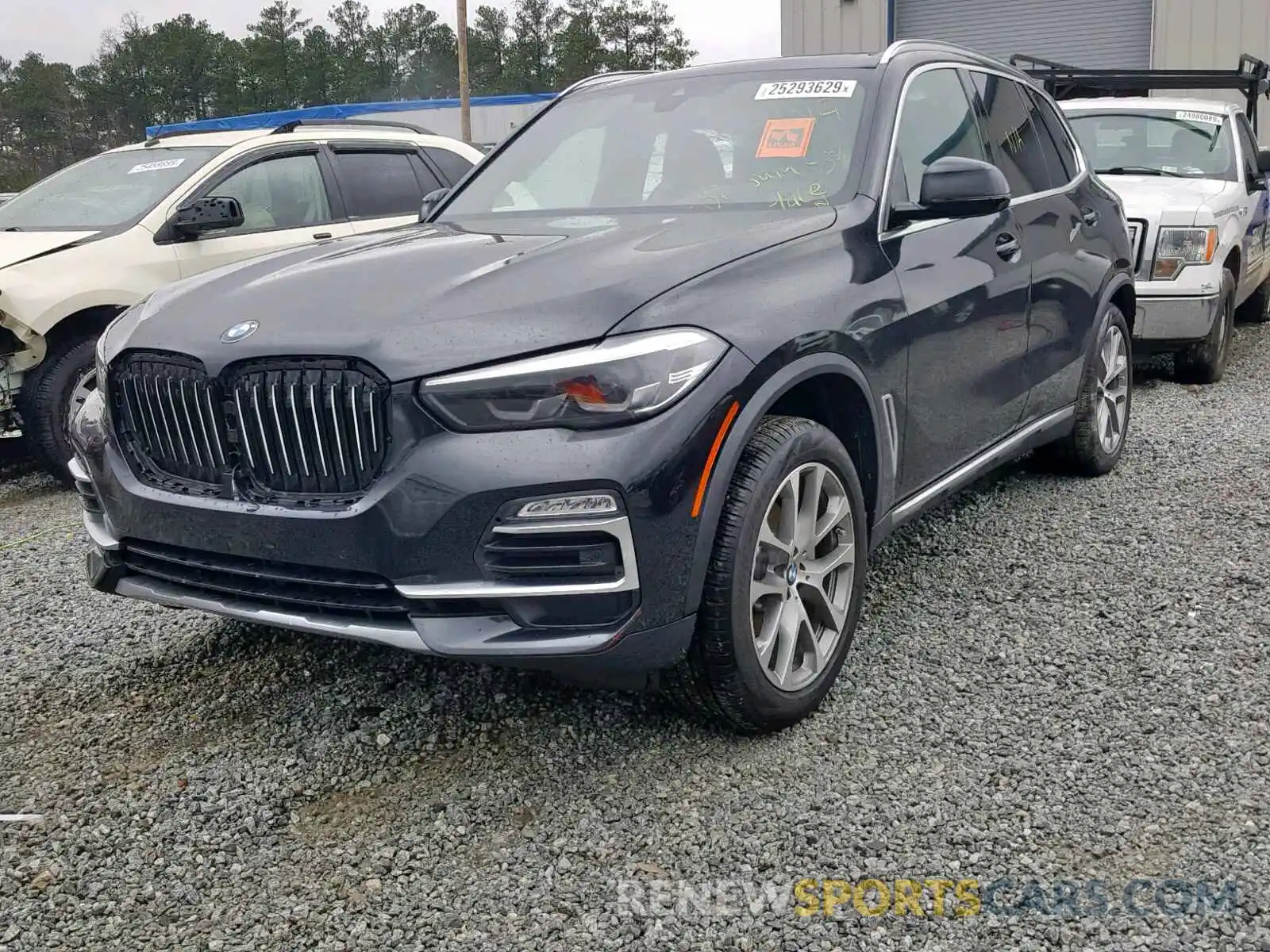 2 Photograph of a damaged car 5UXCR6C5XKLK83164 BMW X5 XDRIVE4 2019