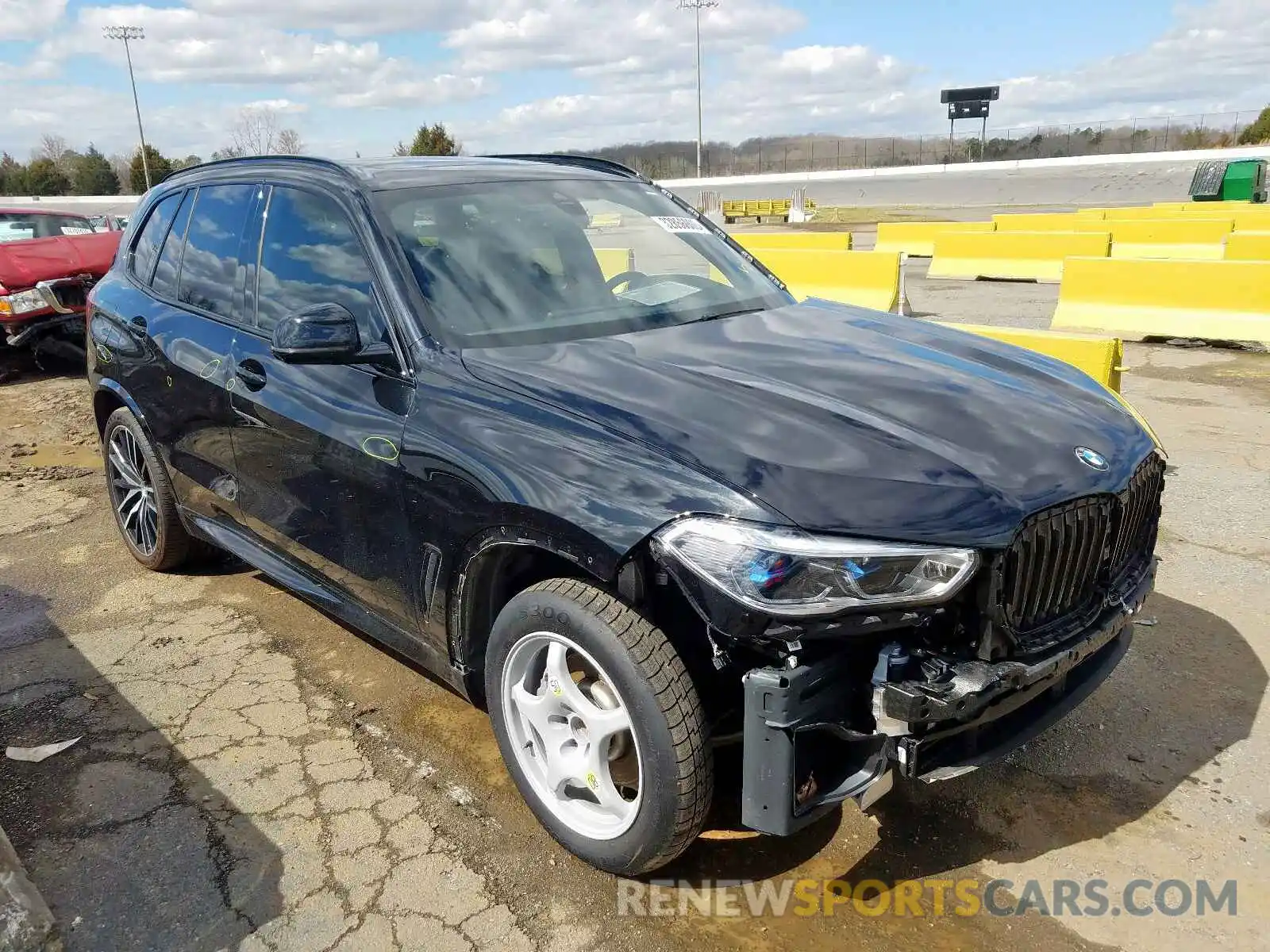 1 Фотография поврежденного автомобиля 5UXCR6C5XKLK86288 BMW X5 XDRIVE4 2019