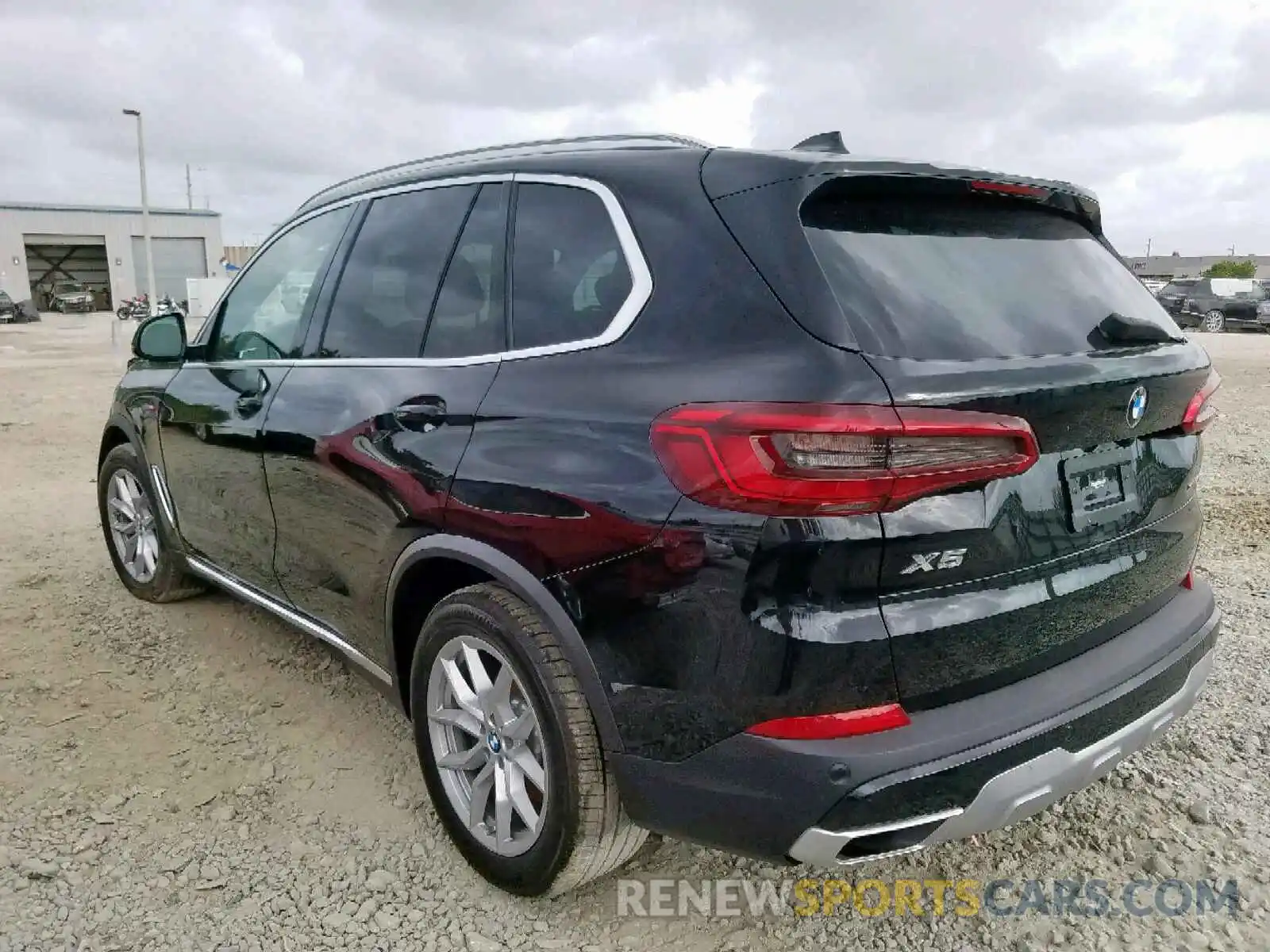 3 Photograph of a damaged car 5UXCR6C5XKLL08659 BMW X5 XDRIVE4 2019