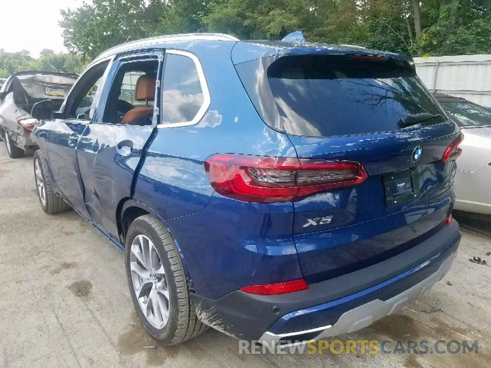 3 Фотография поврежденного автомобиля 5UXJU2C50KLN66980 BMW X5 XDRIVE5 2019