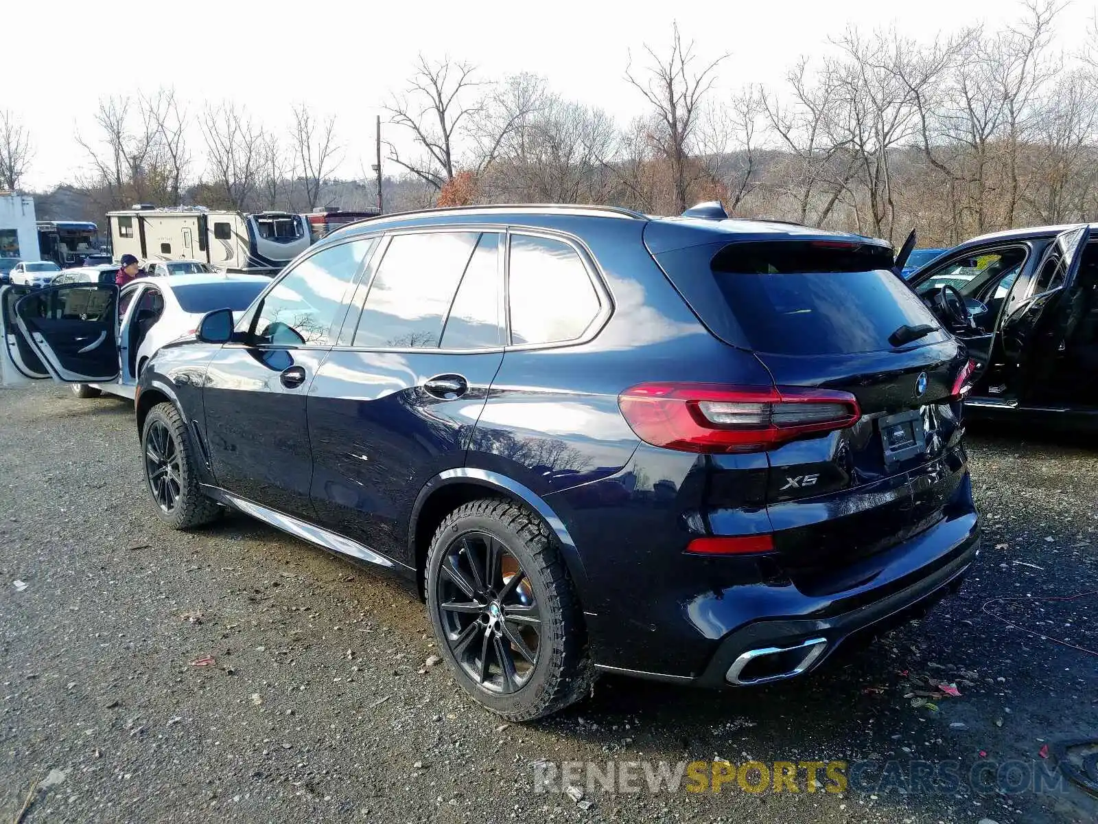 3 Photograph of a damaged car 5UXJU2C53KLN65757 BMW X5 XDRIVE5 2019