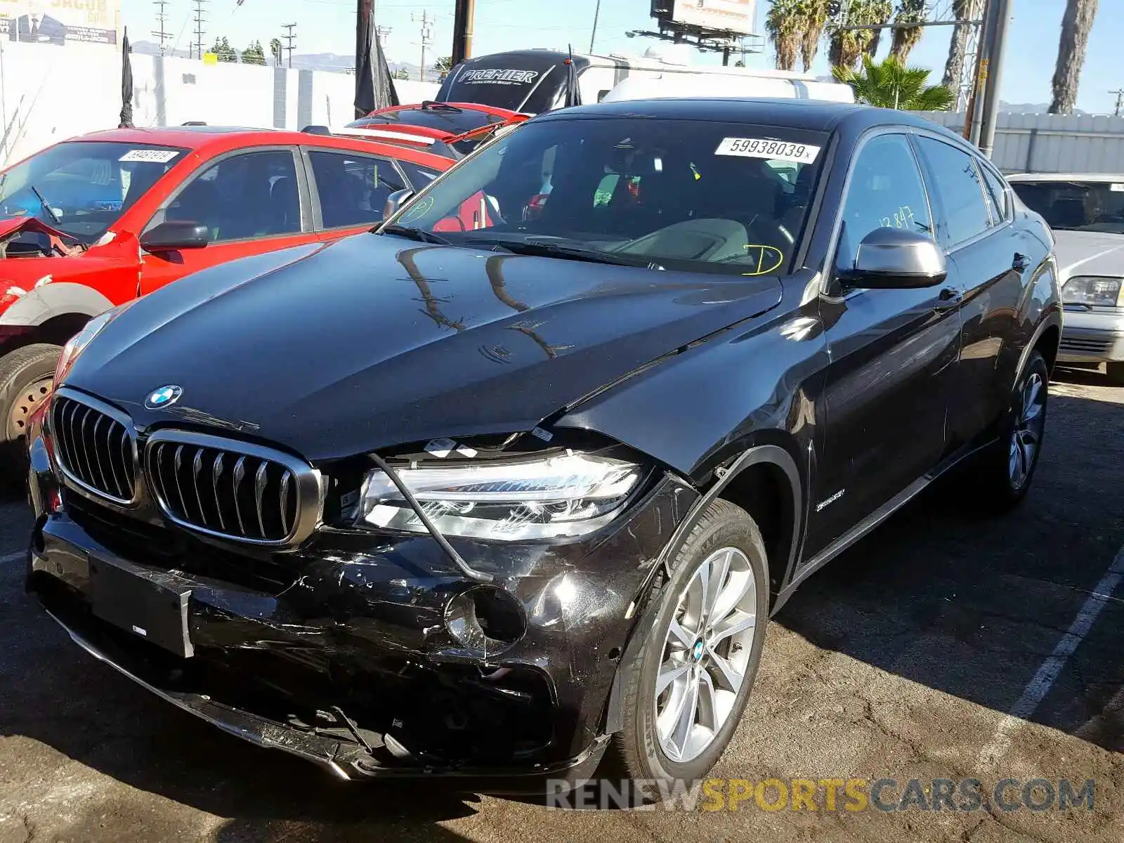 2 Photograph of a damaged car 5UXKU0C53K0S97562 BMW X6 2019