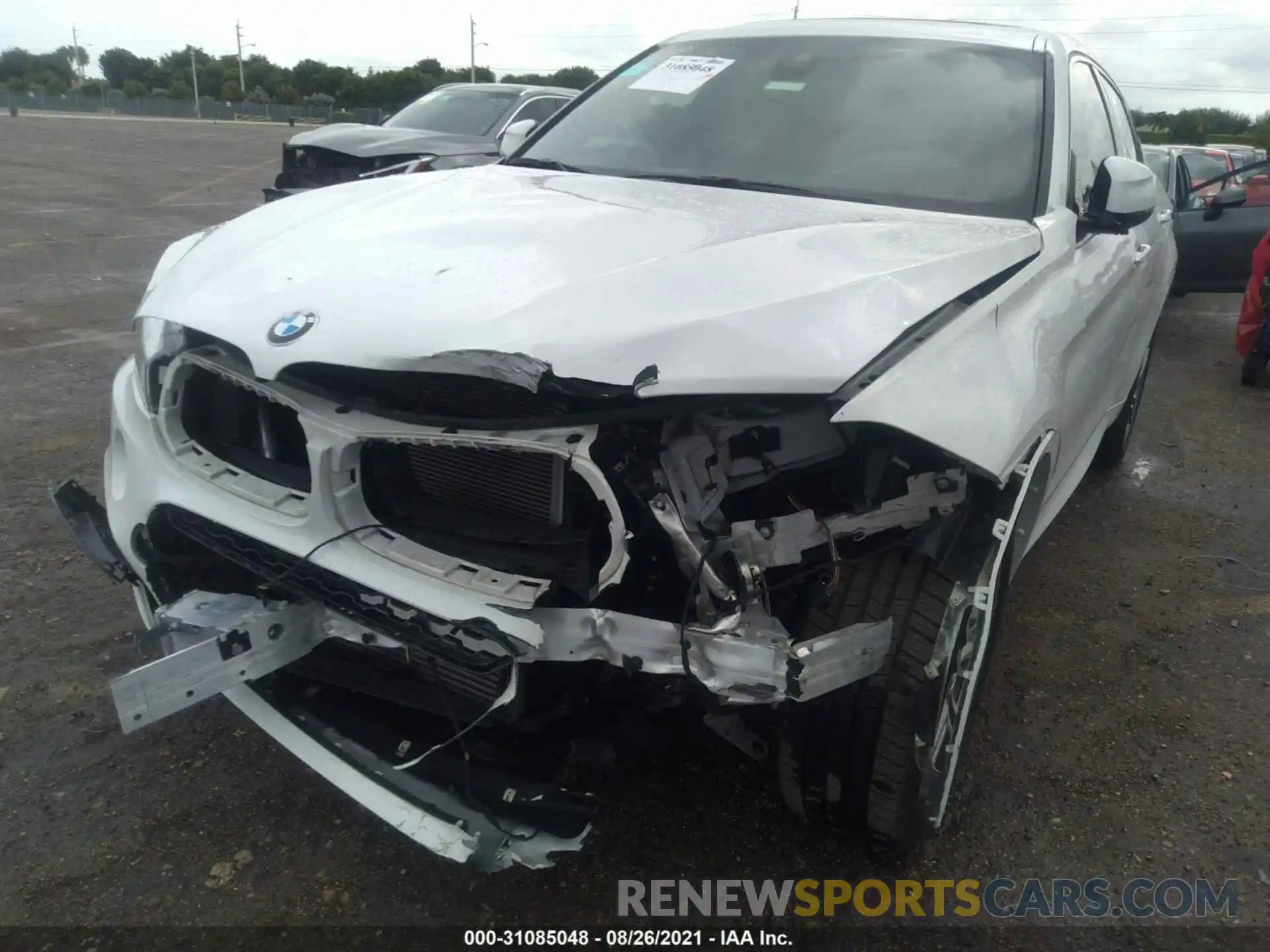 6 Photograph of a damaged car 5UXKU0C57K0G92900 BMW X6 2019