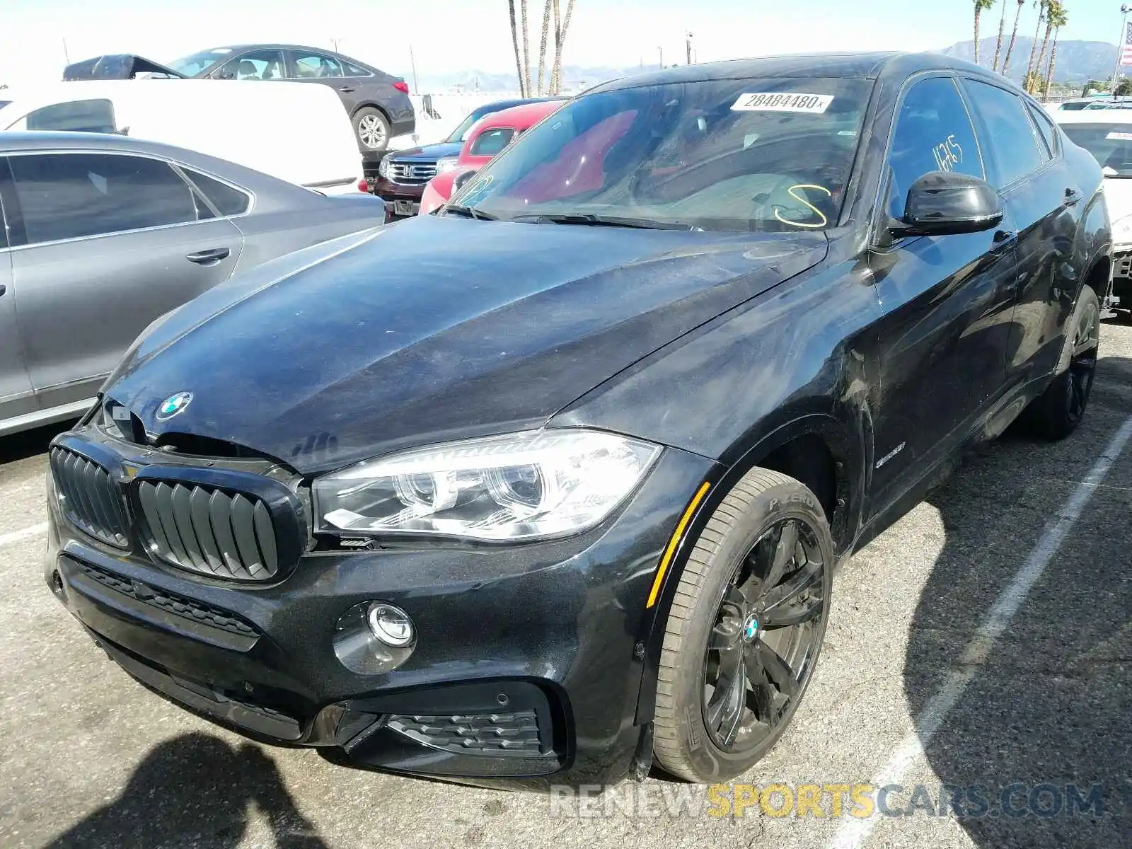 2 Фотография поврежденного автомобиля 5UXKU0C58K0S97203 BMW X6 2019