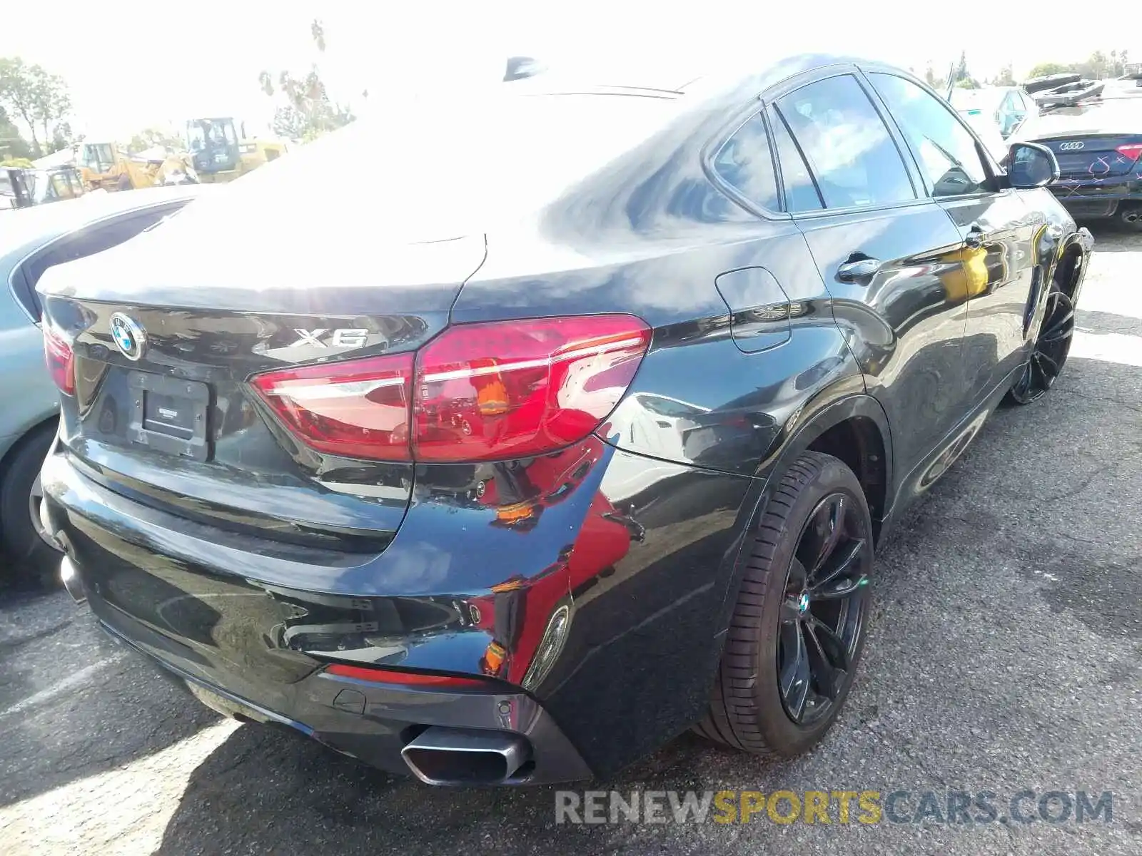 4 Photograph of a damaged car 5UXKU0C58K0S97203 BMW X6 2019