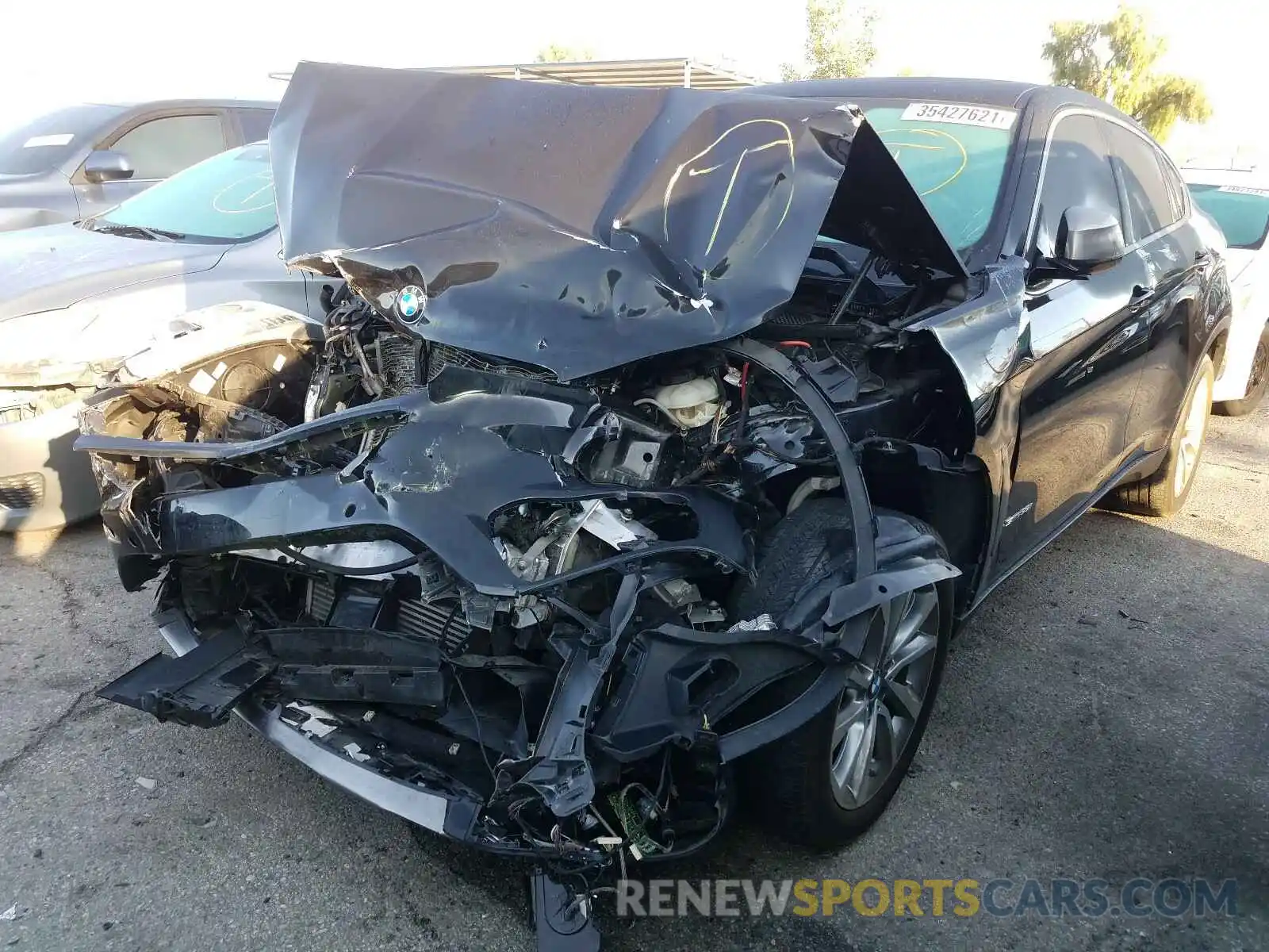 2 Photograph of a damaged car 5UXKU0C58K0S97735 BMW X6 2019