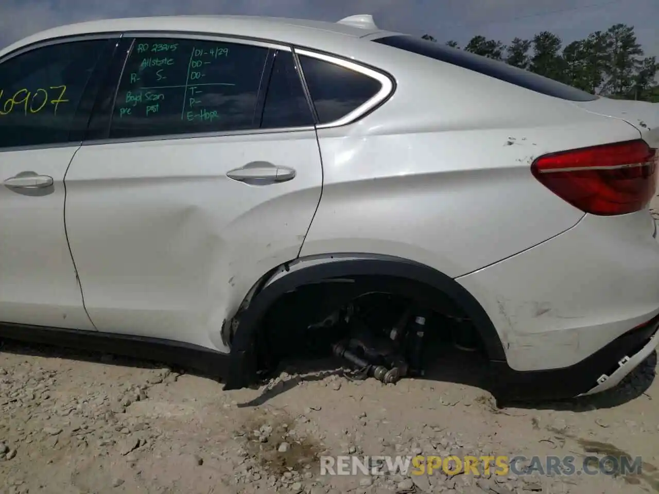 9 Photograph of a damaged car 5UXKU0C58K0S97766 BMW X6 2019