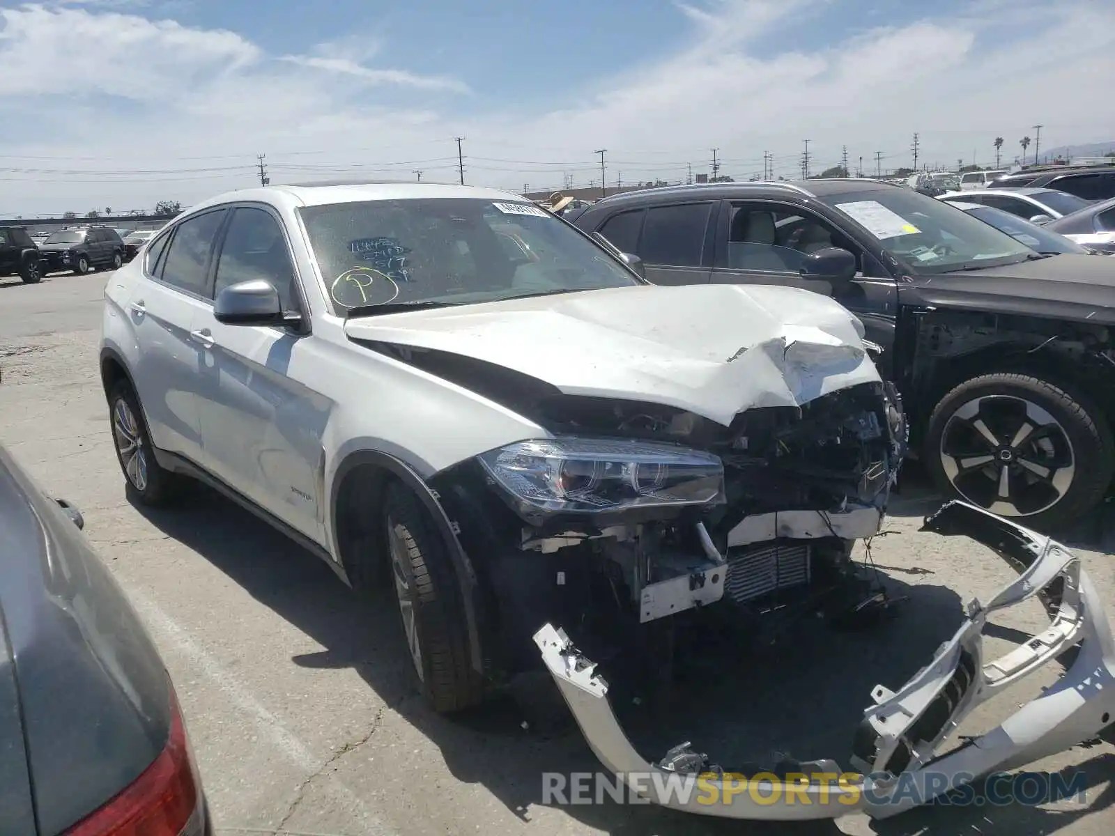 1 Photograph of a damaged car 5UXKU2C50K0Z64325 BMW X6 2019