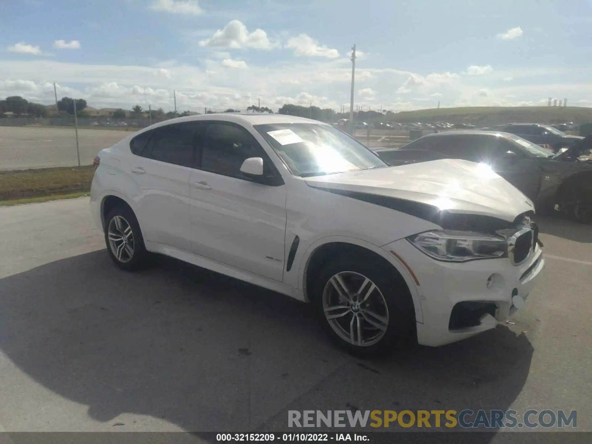 1 Photograph of a damaged car 5UXKU2C50K0Z64552 BMW X6 2019