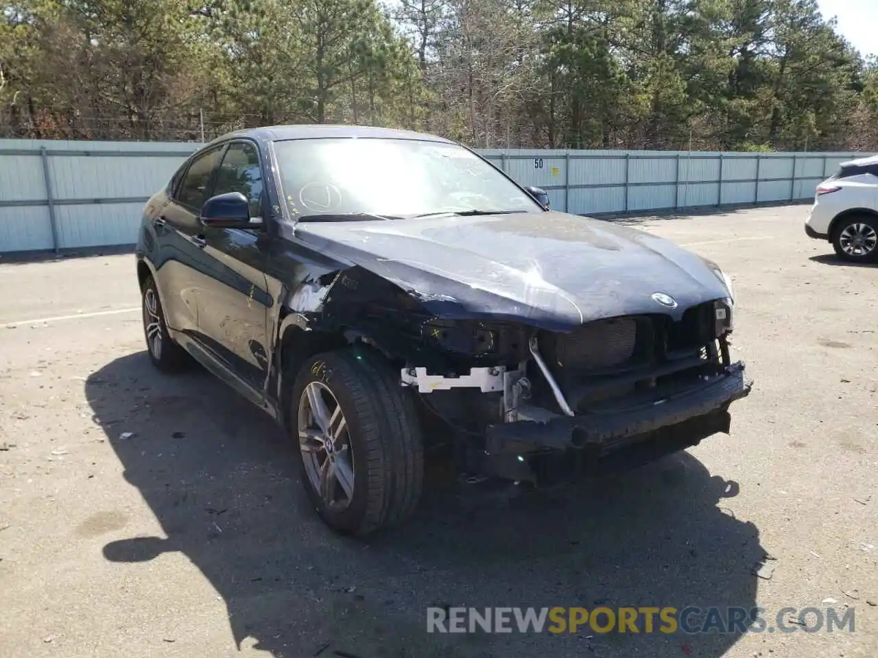 1 Photograph of a damaged car 5UXKU2C52K0Z63306 BMW X6 2019