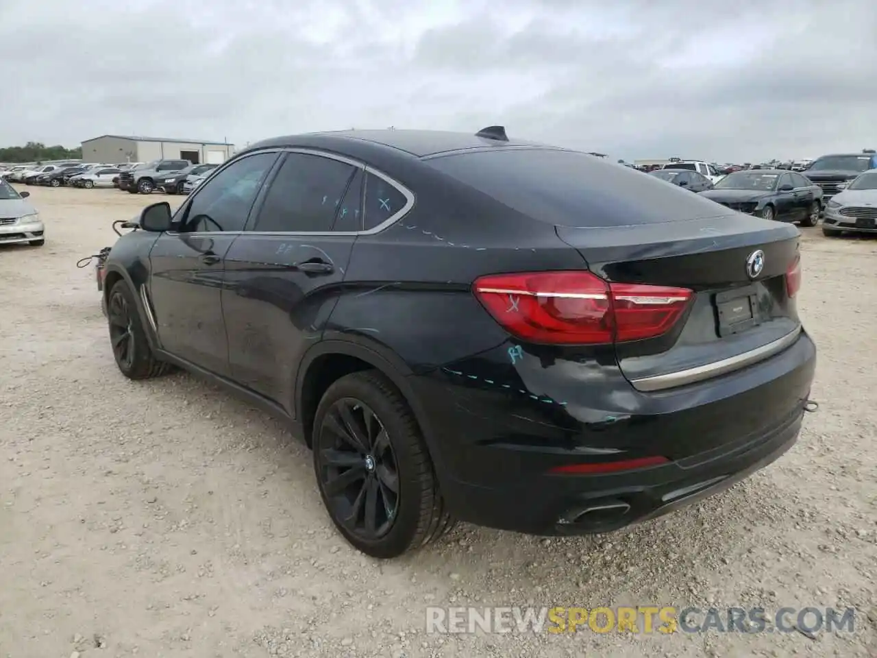 3 Photograph of a damaged car 5UXKU2C52K0Z63340 BMW X6 2019