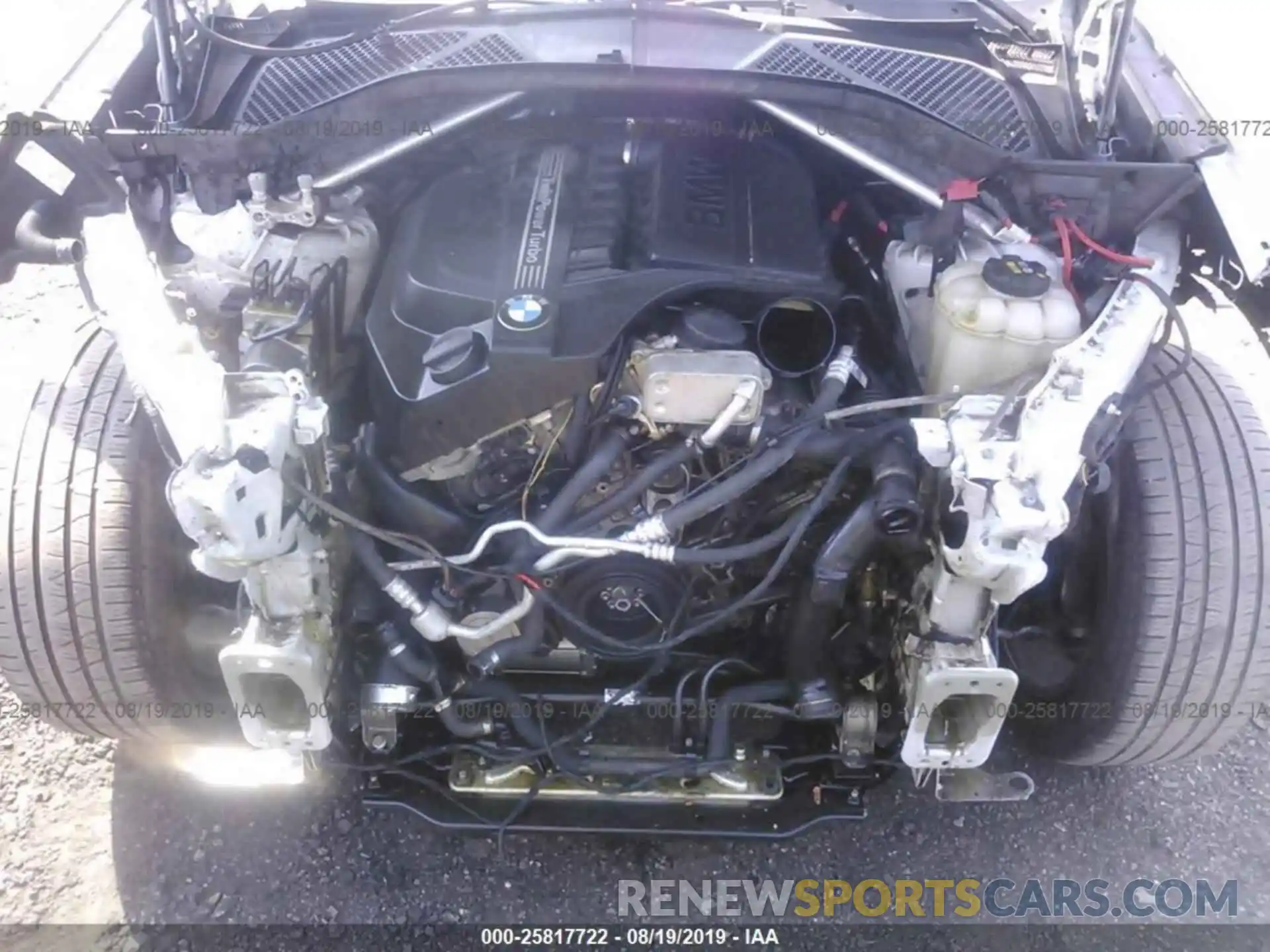 10 Фотография поврежденного автомобиля 5UXKU2C52K0Z63385 BMW X6 2019
