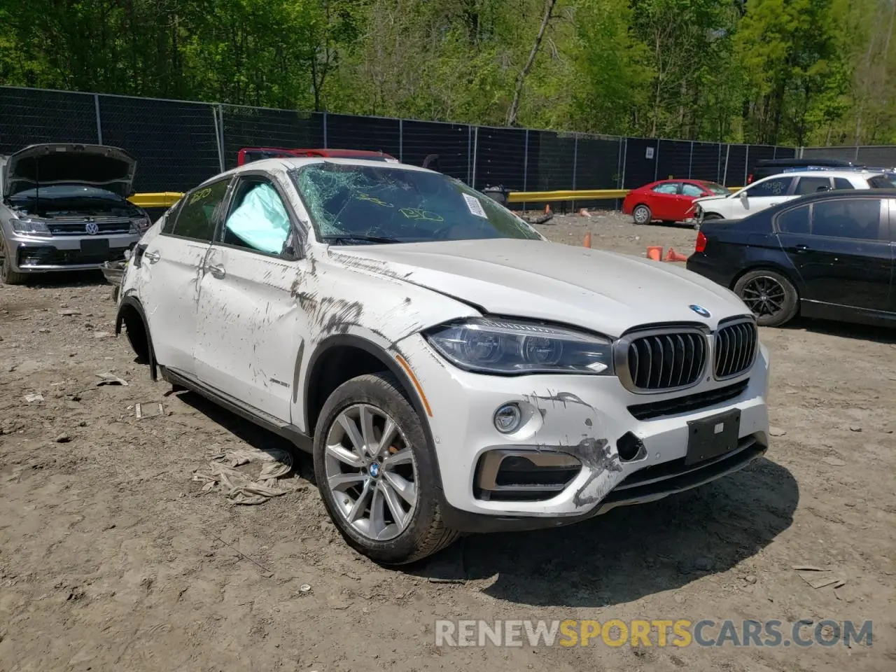 1 Photograph of a damaged car 5UXKU2C53K0Z63430 BMW X6 2019