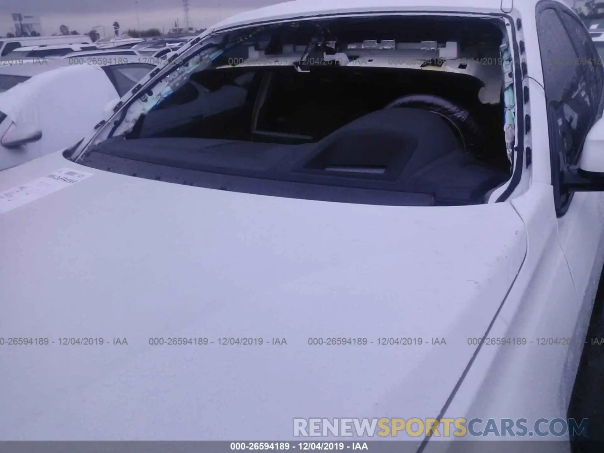 5 Photograph of a damaged car 5UXKU2C53K0Z64089 BMW X6 2019