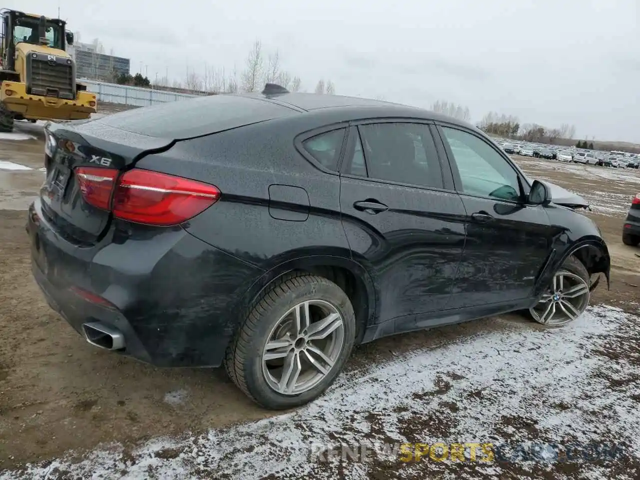 3 Photograph of a damaged car 5UXKU2C53K0Z65047 BMW X6 2019