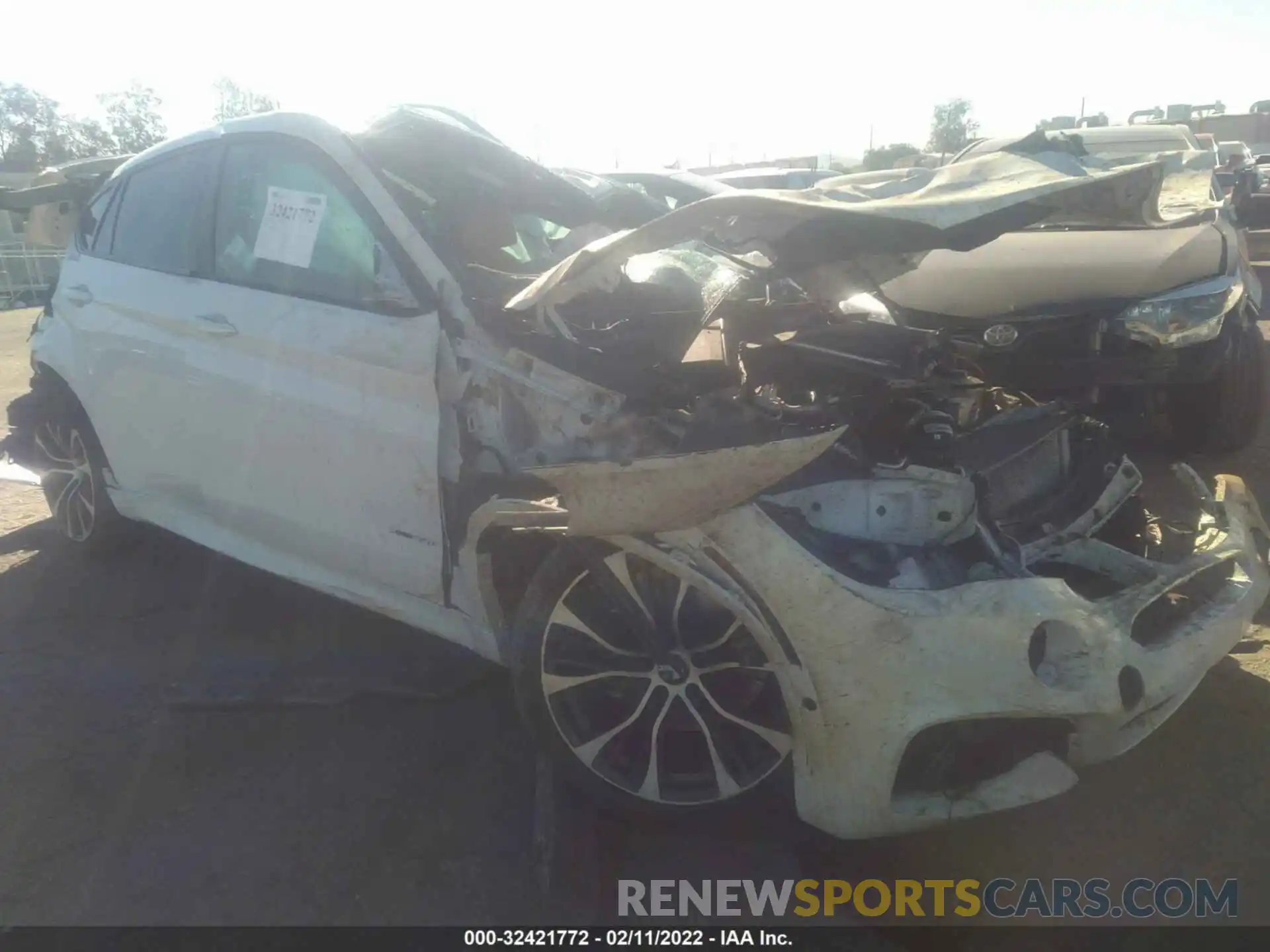 1 Photograph of a damaged car 5UXKU2C54K0Z63906 BMW X6 2019