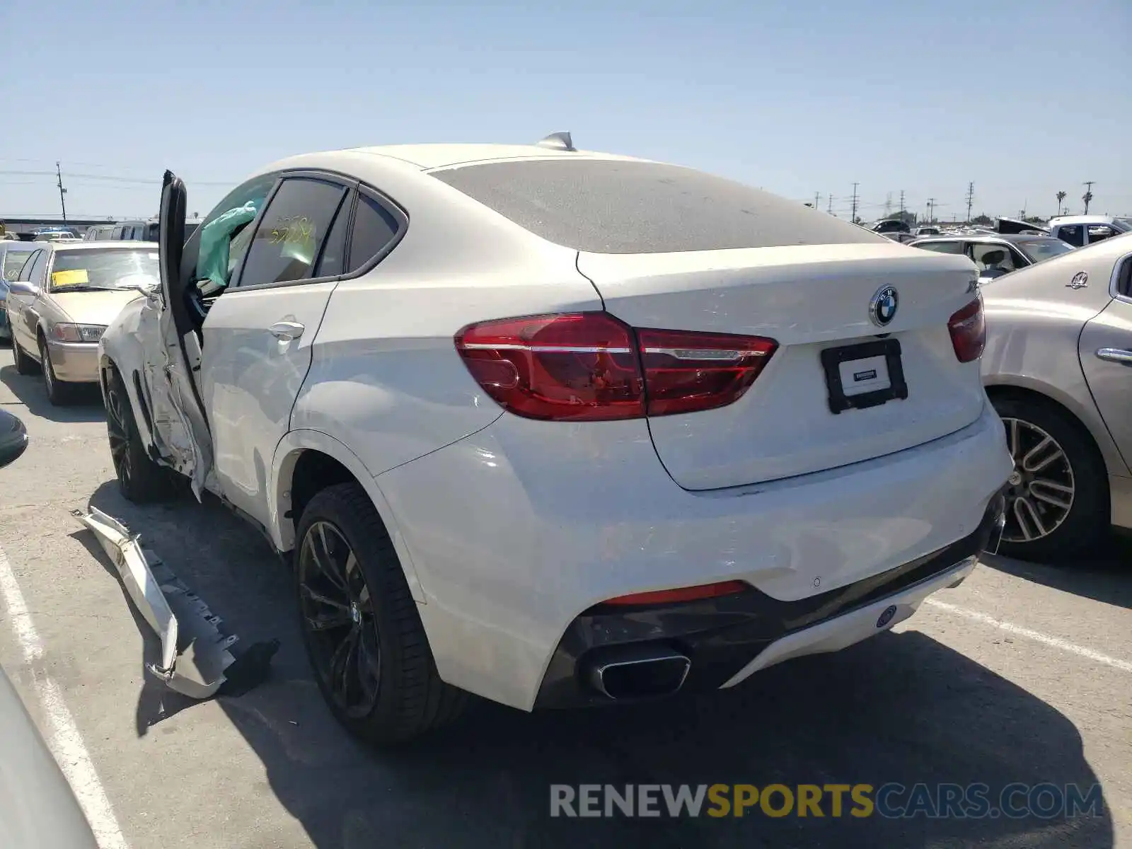 3 Photograph of a damaged car 5UXKU2C55K0Z65177 BMW X6 2019