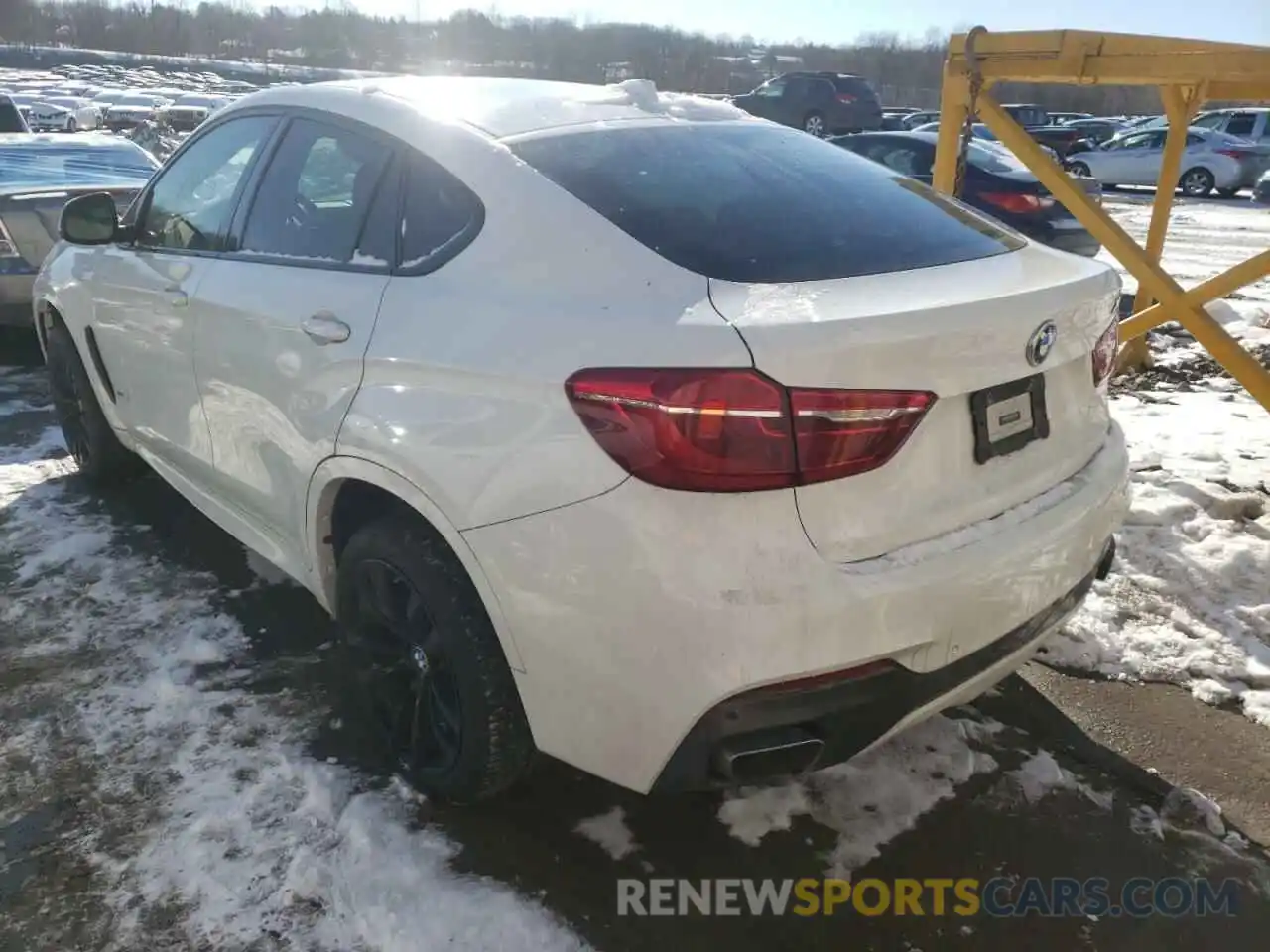 3 Photograph of a damaged car 5UXKU2C55K0Z65258 BMW X6 2019