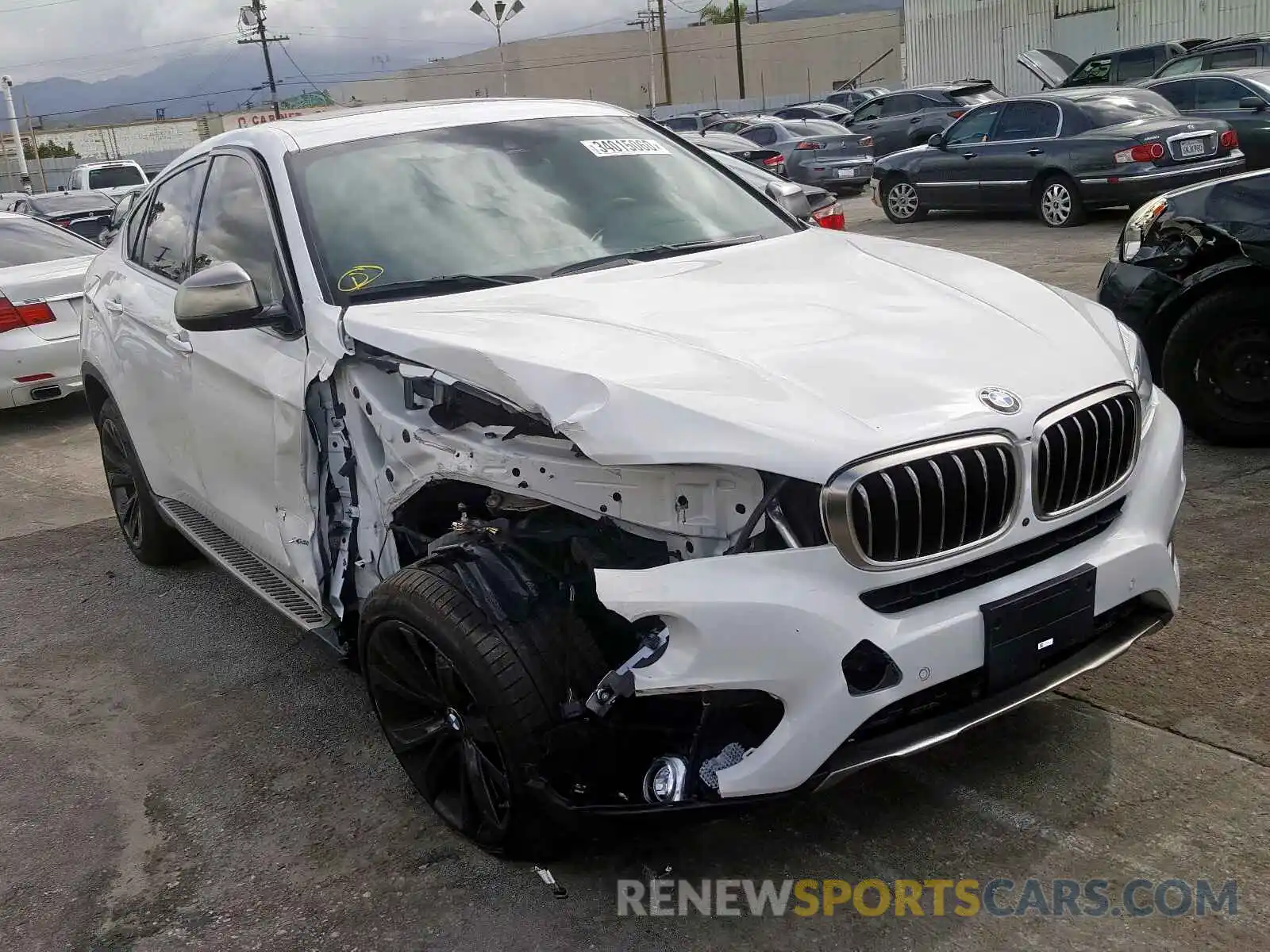1 Photograph of a damaged car 5UXKU2C56K0Z65124 BMW X6 2019