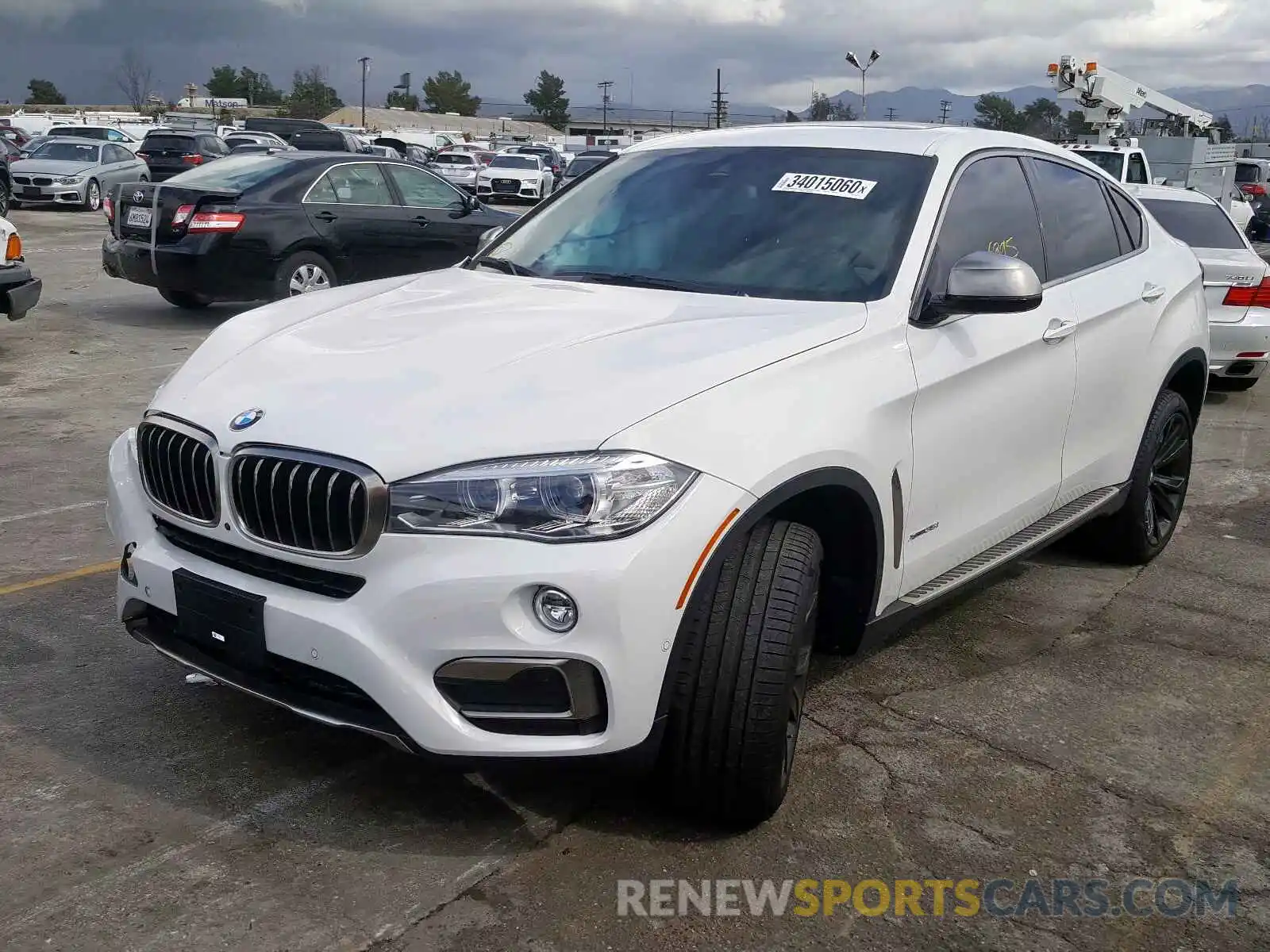 2 Photograph of a damaged car 5UXKU2C56K0Z65124 BMW X6 2019