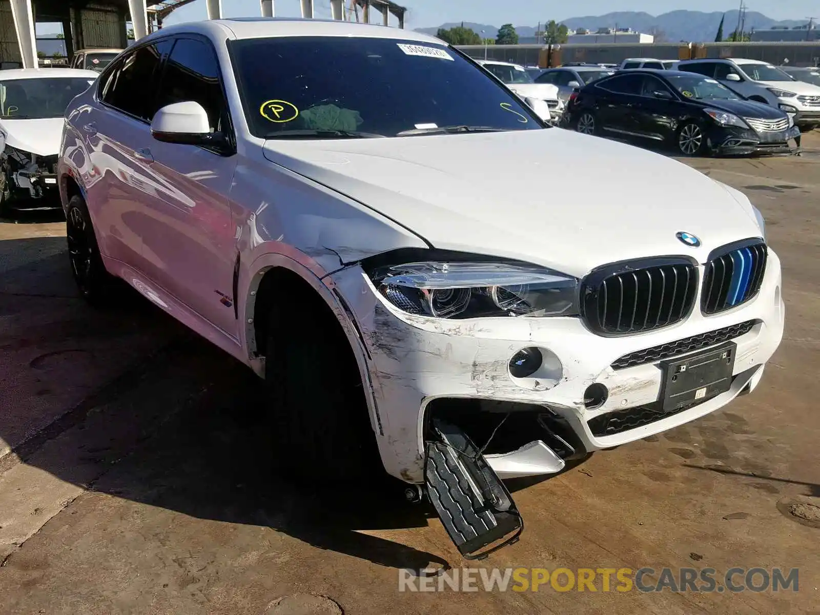 1 Photograph of a damaged car 5UXKU2C58K0Z63763 BMW X6 2019