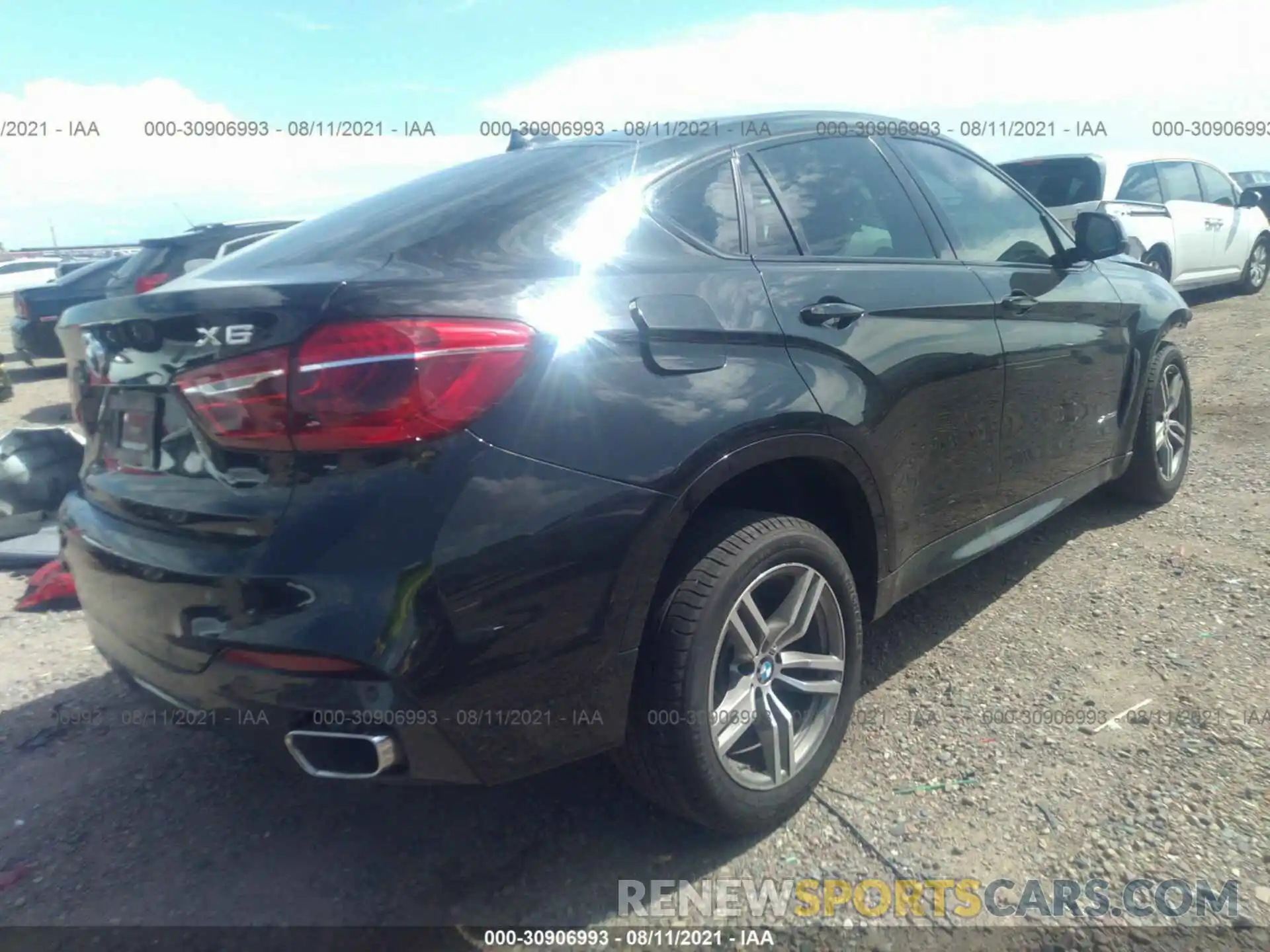 4 Photograph of a damaged car 5UXKU2C58K0Z63973 BMW X6 2019