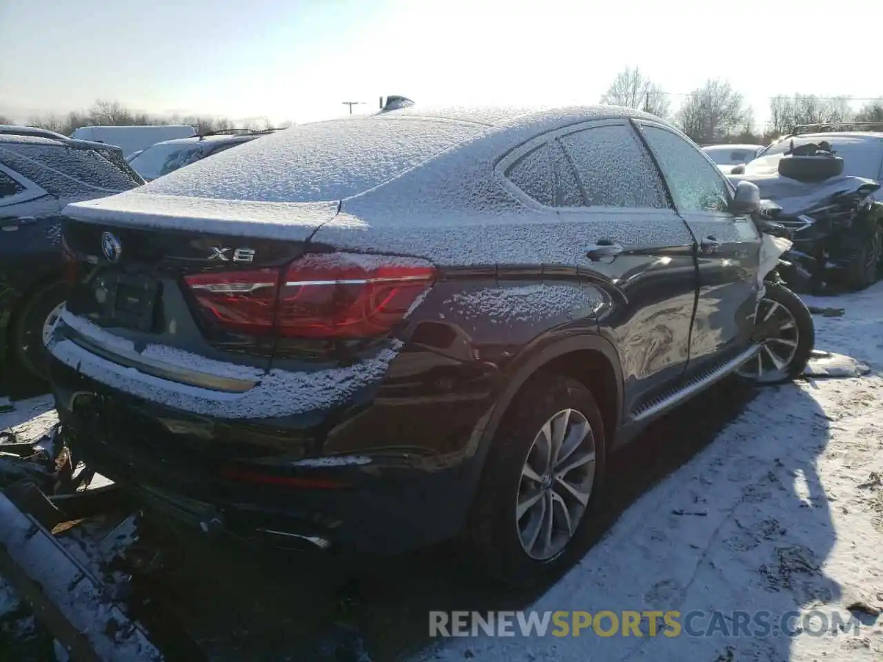 4 Photograph of a damaged car 5UXKU2C59K0Z64484 BMW X6 2019