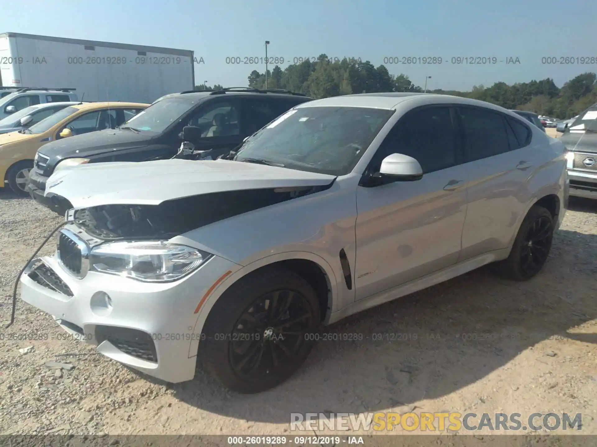 2 Photograph of a damaged car 5UXKU2C59K0Z65005 BMW X6 2019