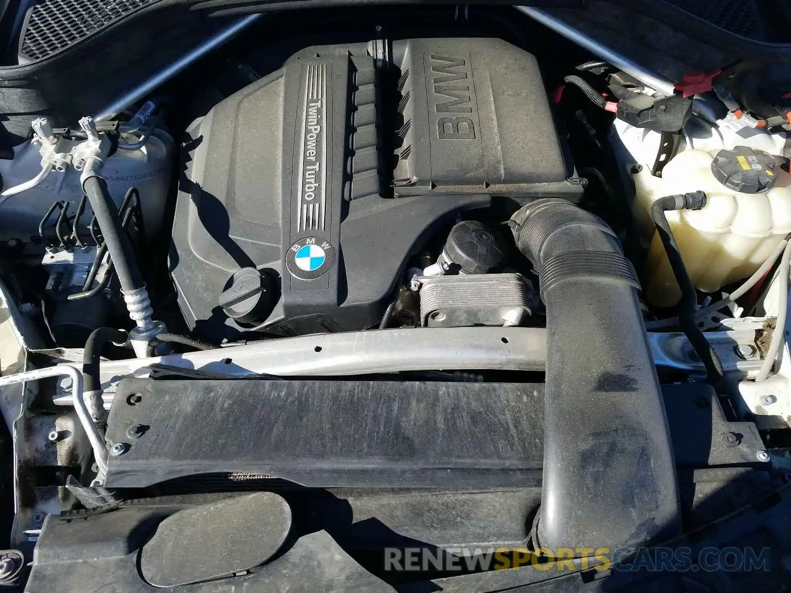 7 Фотография поврежденного автомобиля 5UXKU2C5XK0Z62985 BMW X6 2019