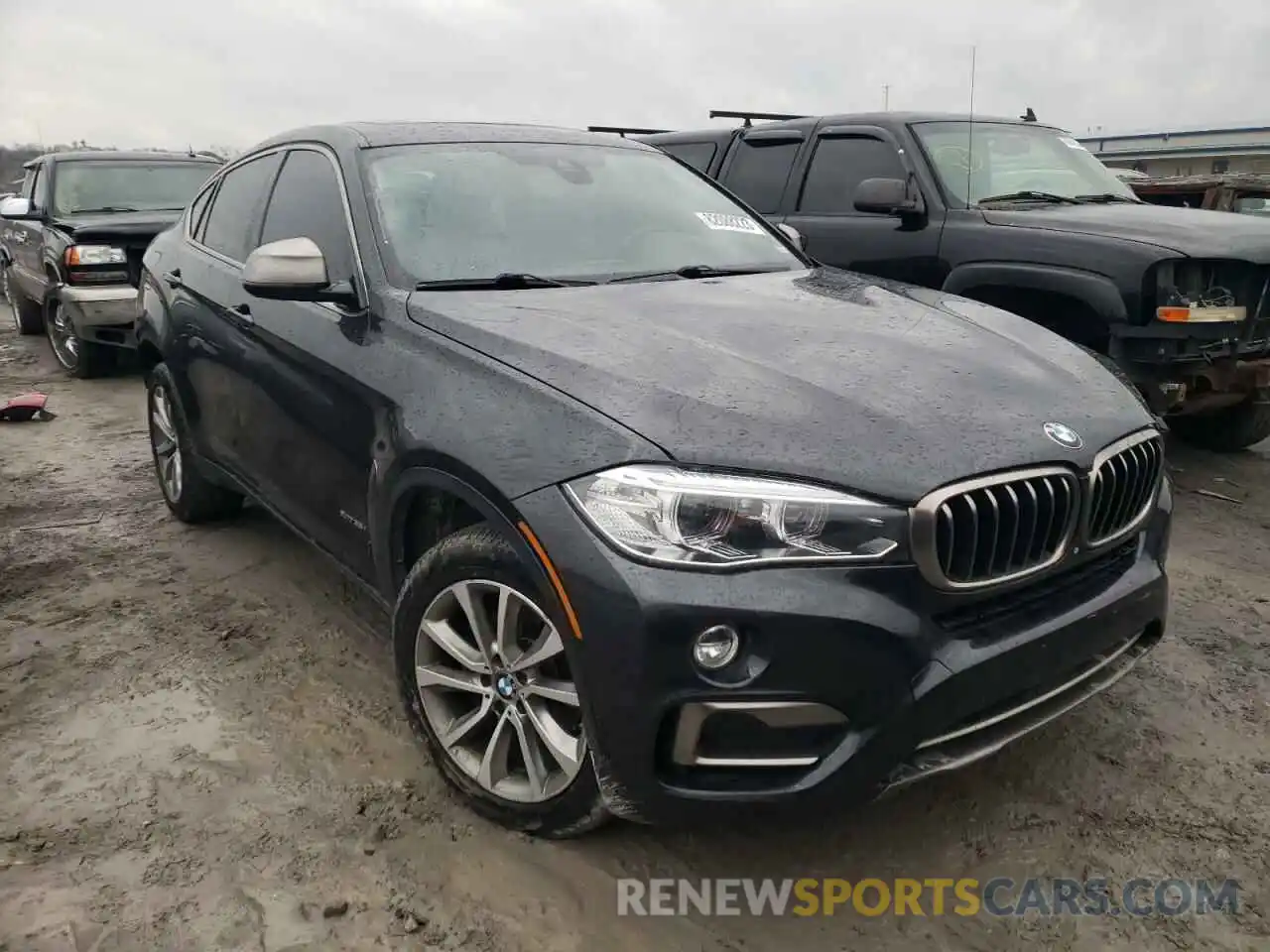 4 Photograph of a damaged car 5UXKU2C5XK0Z65417 BMW X6 2019