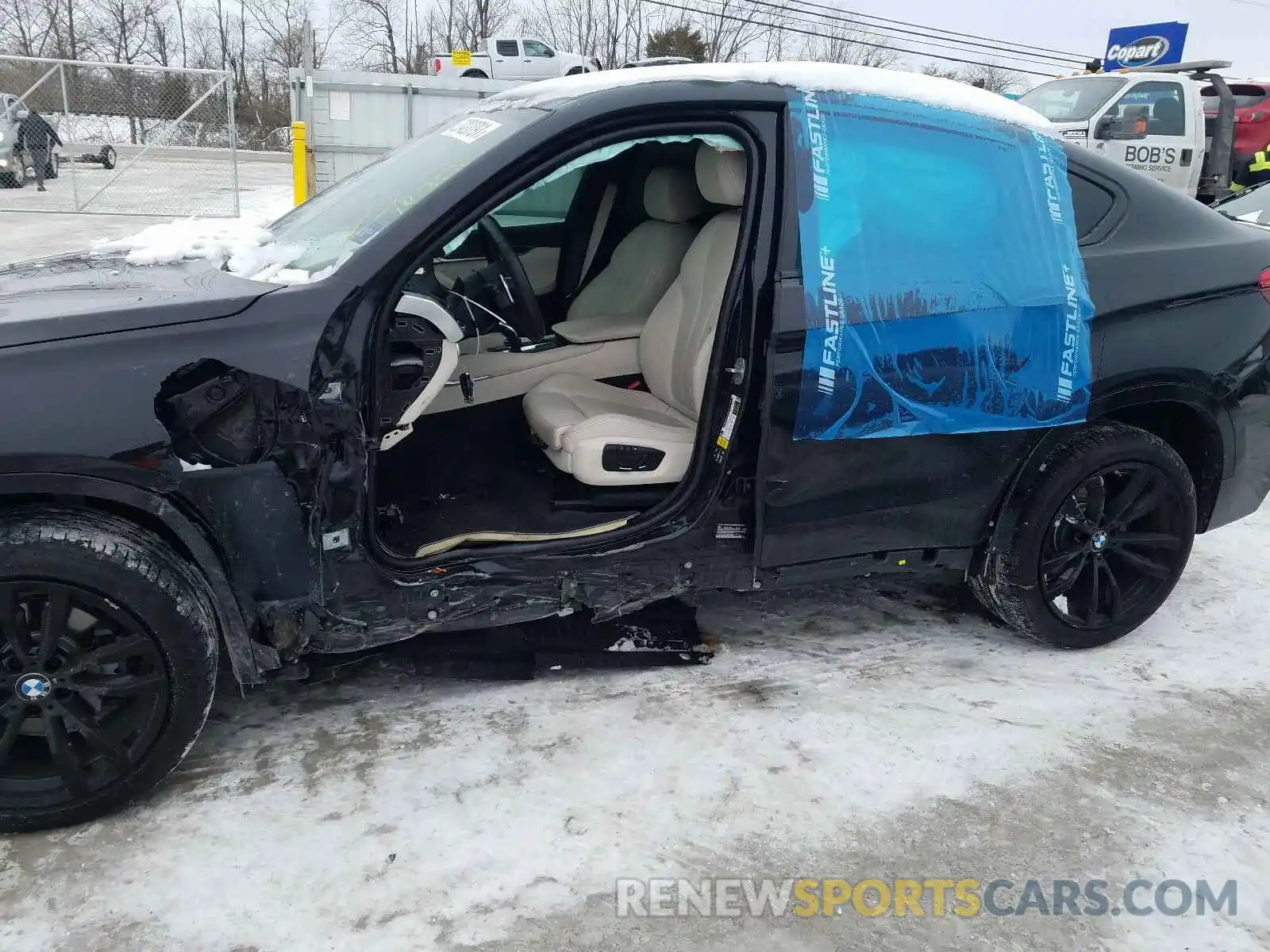 9 Photograph of a damaged car 5UXKU2C5XK0Z65949 BMW X6 2019