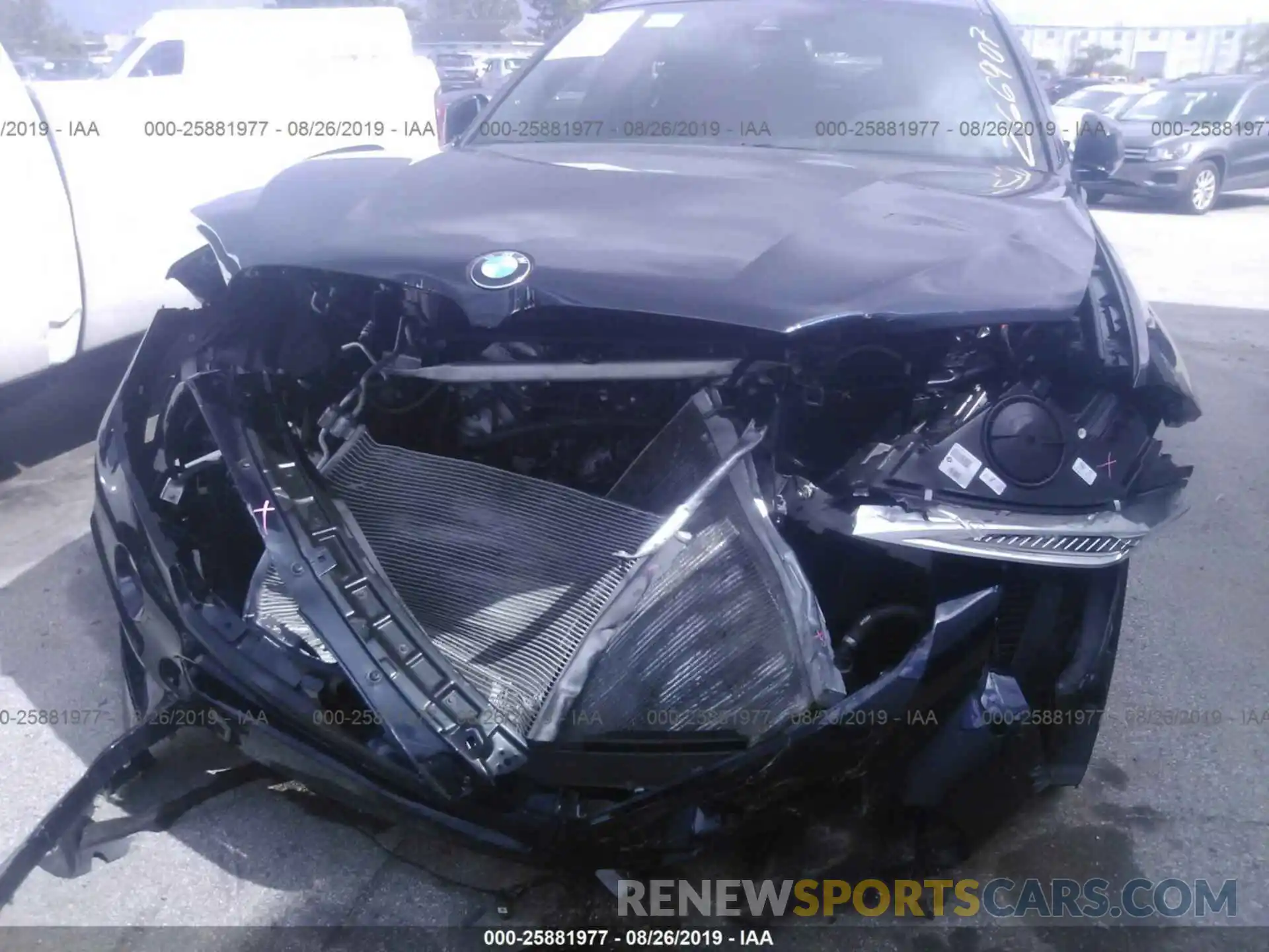 6 Photograph of a damaged car 5UXKU6C50K0Z66907 BMW X6 2019