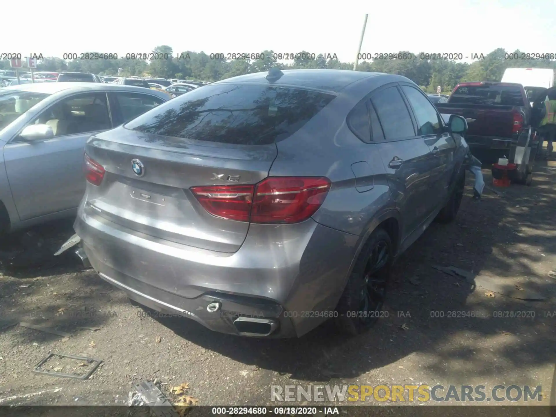 15 Фотография поврежденного автомобиля 5UXKU6C52KLP60650 BMW X6 2019
