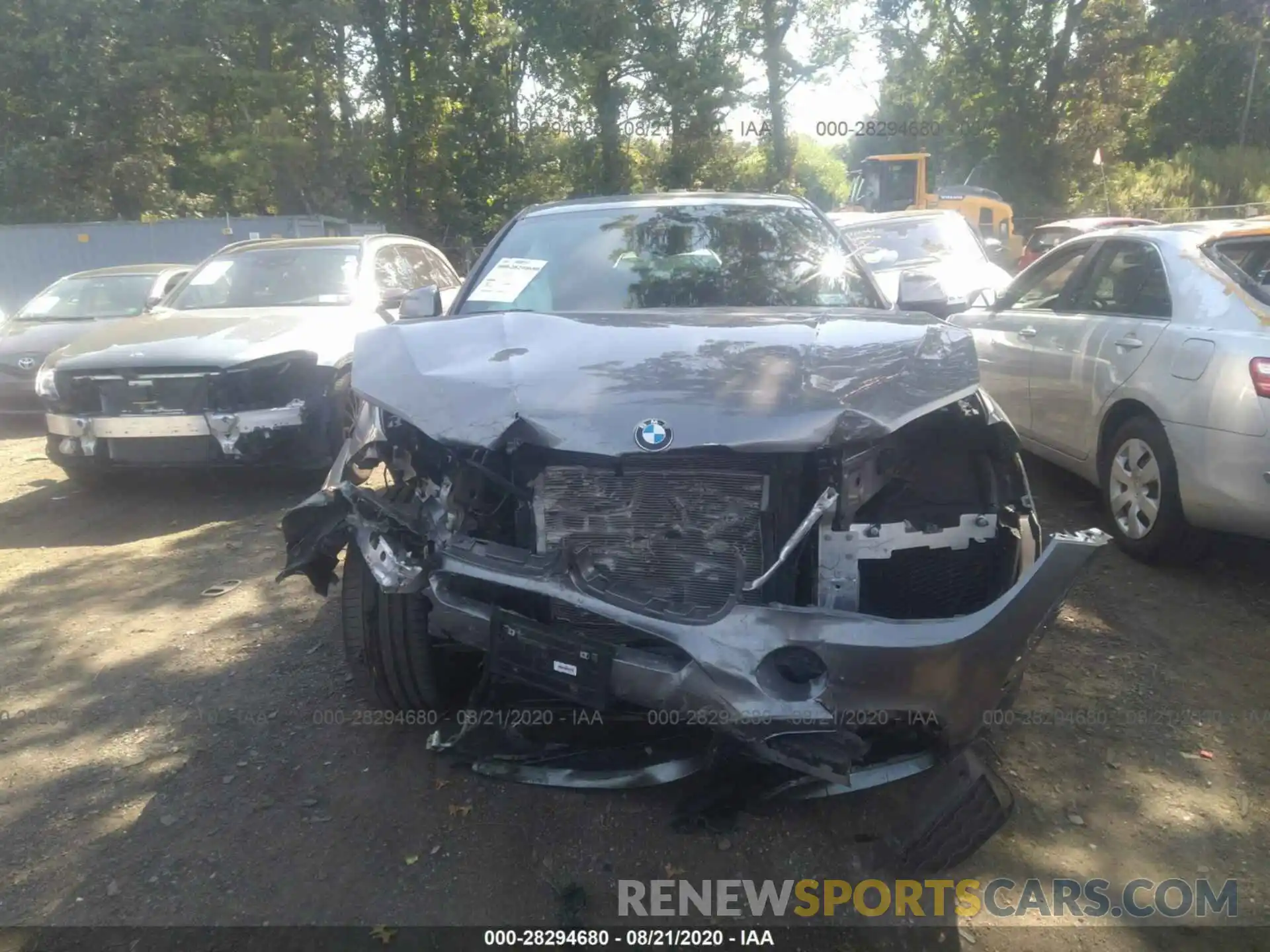 6 Photograph of a damaged car 5UXKU6C52KLP60650 BMW X6 2019