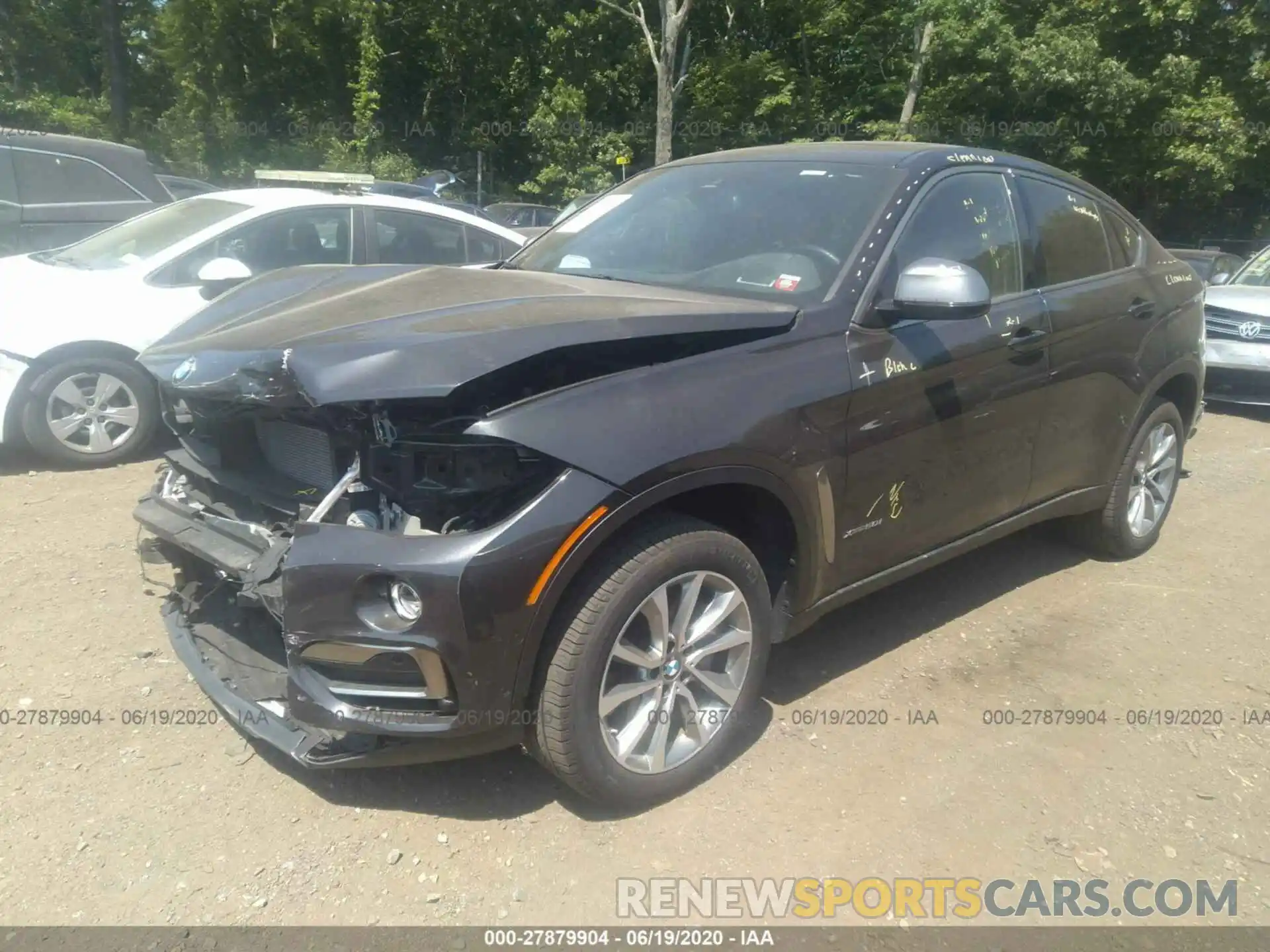 2 Photograph of a damaged car 5UXKU6C53K0Z67002 BMW X6 2019